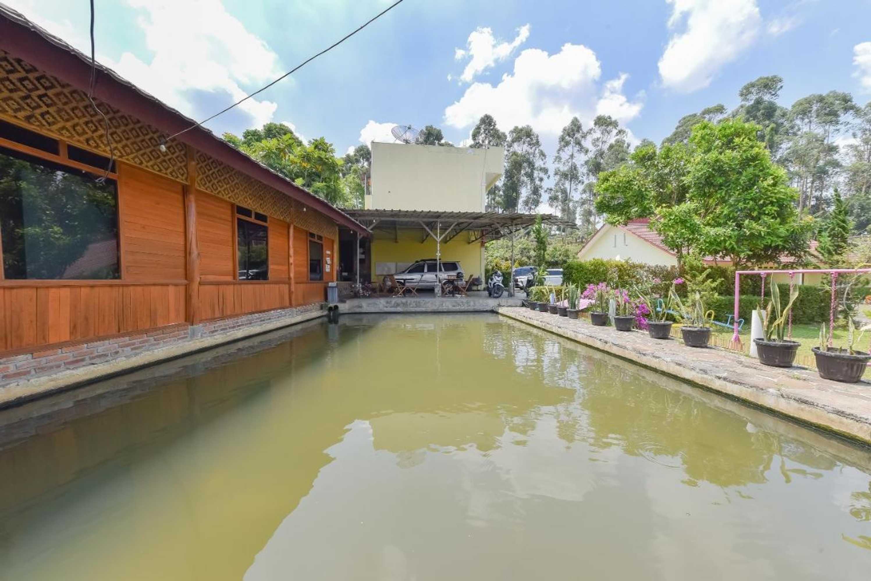 Gift card for Pondok Winagung Hotel by Oyo Rooms