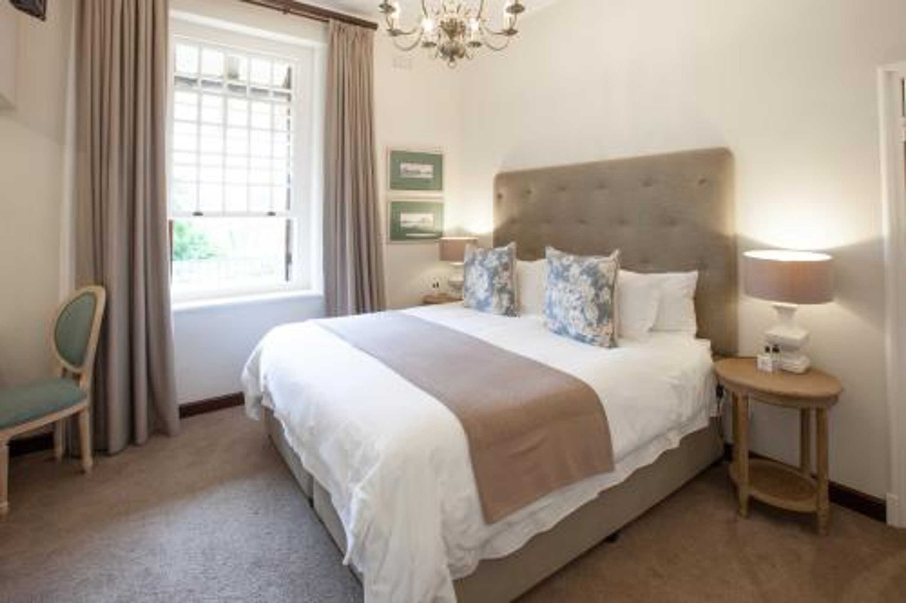 Gift card for Elgin Vintners Country House Gift card for Elgin Vintners Country House