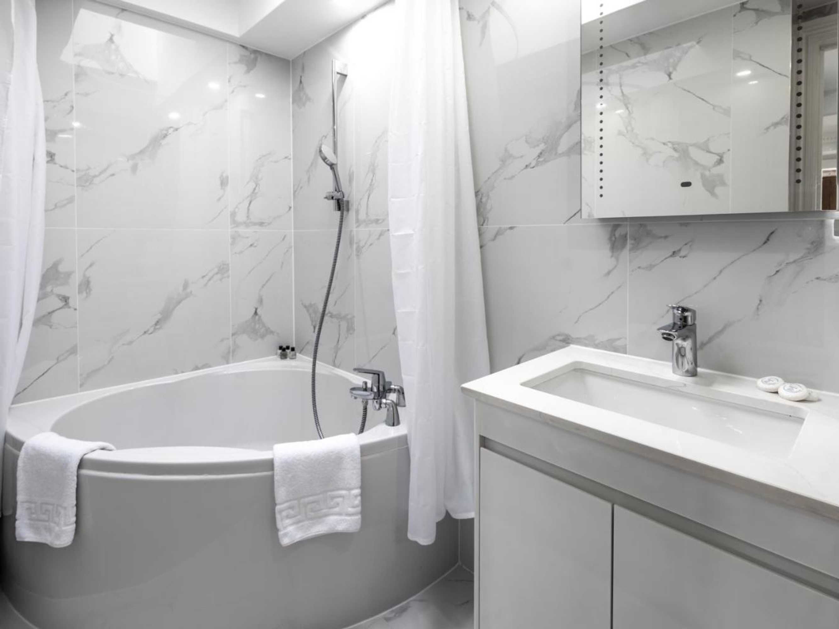Gift card for Chelsea Cloisters Serviced Apartments Gift card for Chelsea Cloisters Serviced Apartments