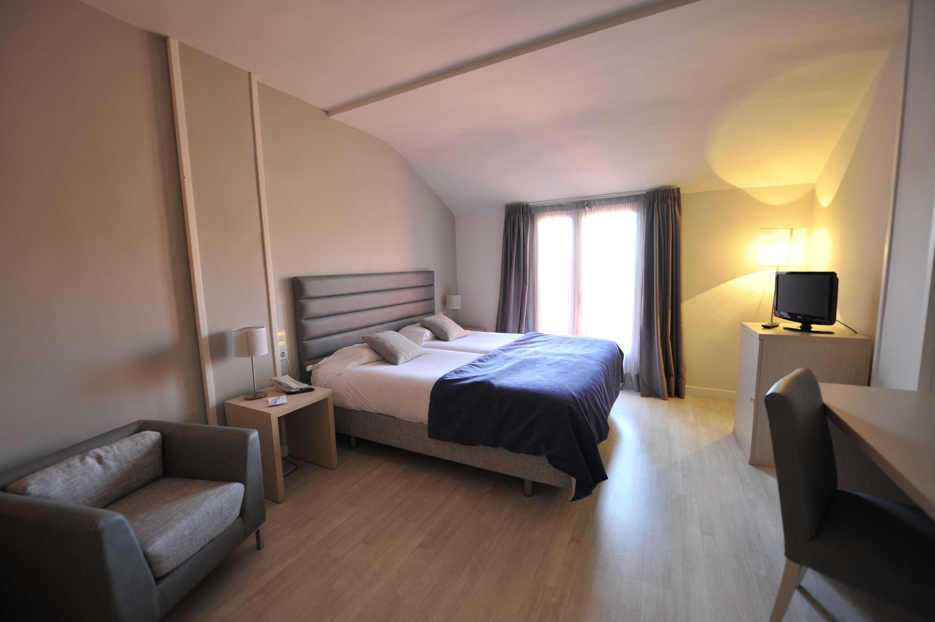 Gift card for Hotel Puerta de Segovia Gift card for Hotel Puerta de Segovia