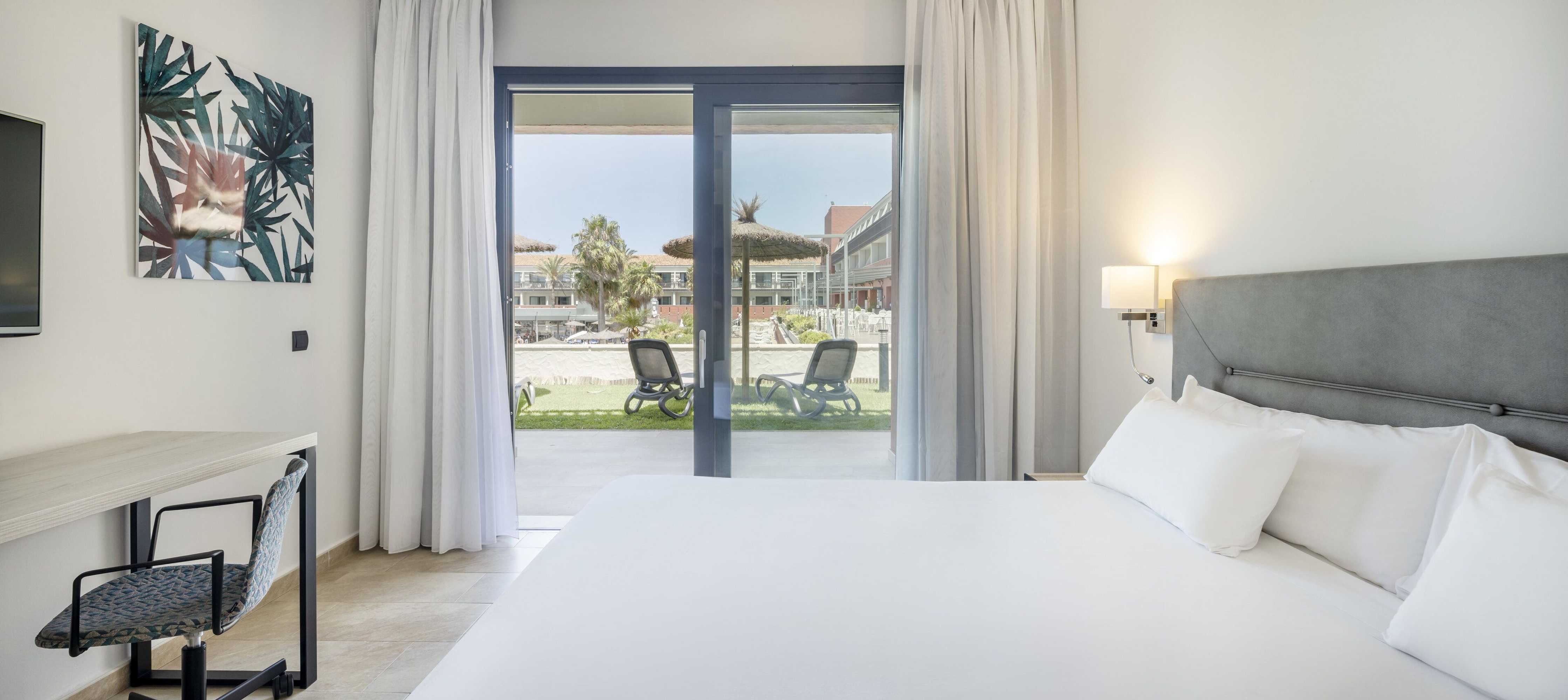 Gift card for Hotel Ilunion Calas De Conil Gift card for Hotel Ilunion Calas De Conil