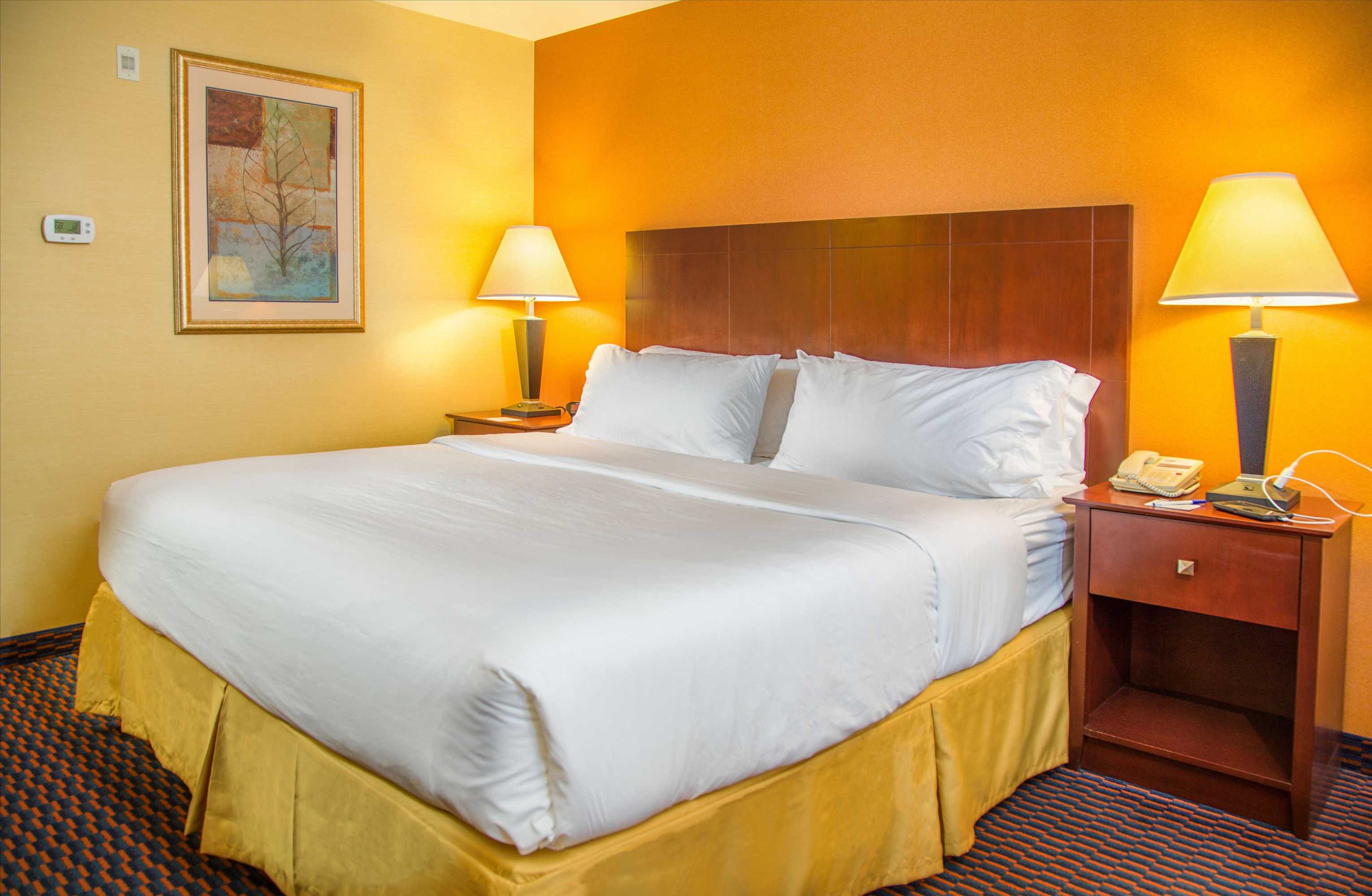 Gift card for Holiday Inn Express & Suites Richland by Ihg Gift card for Holiday Inn Express & Suites Richland by Ihg