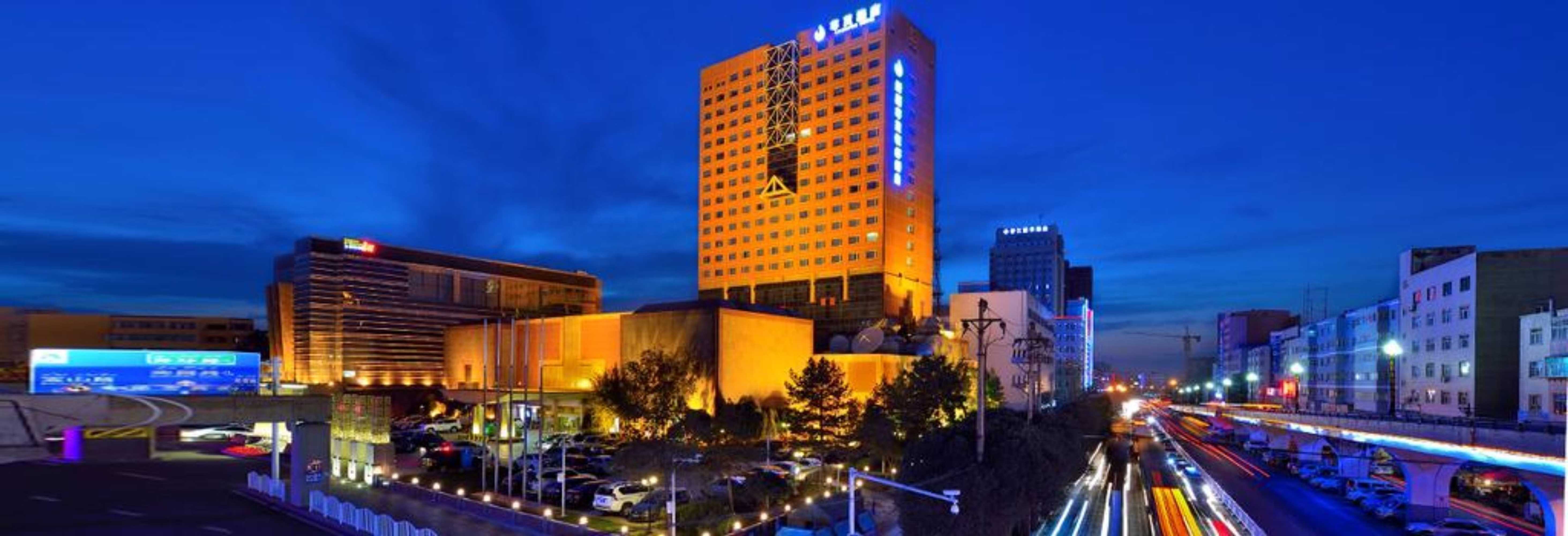 Gift card for Luxemon Xinjiang Yindu Hotel Gift card for Luxemon Xinjiang Yindu Hotel