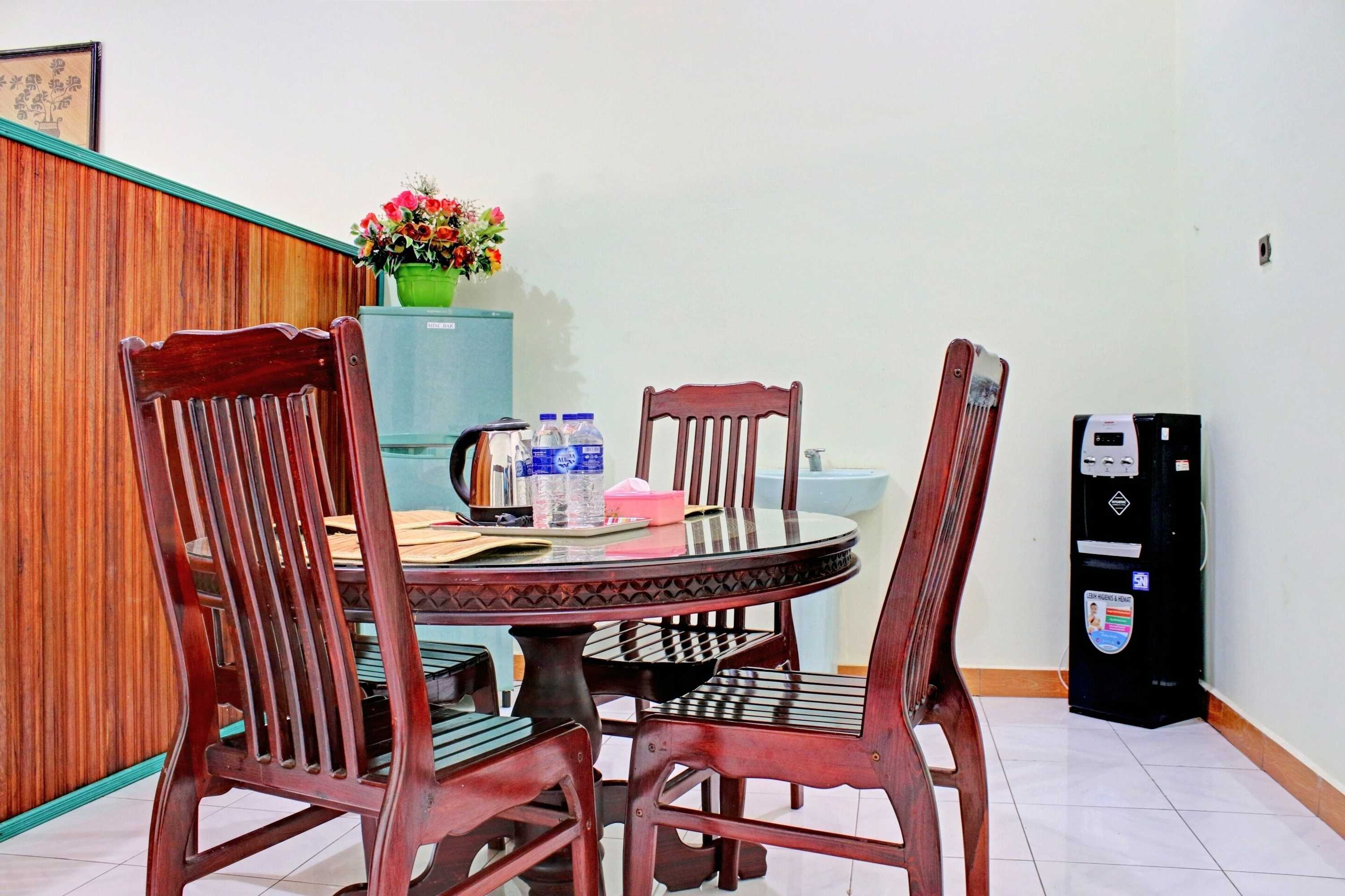 Gift card for Capital O 90417 Hotel Batu Suli Internasional Gift card for Capital O 90417 Hotel Batu Suli Internasional