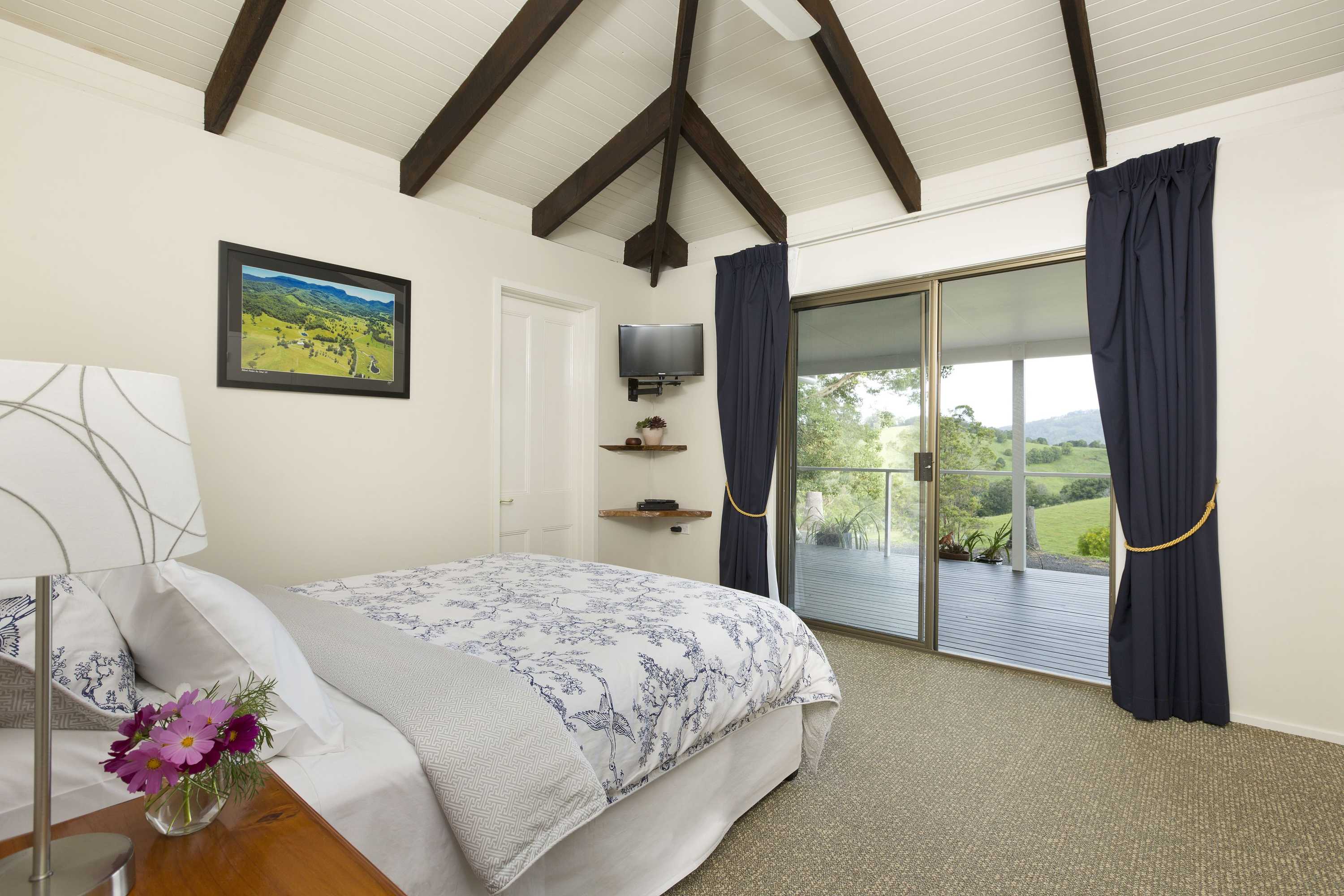 Gift card for Hillcrest Mountain View Retreat Gift card for Hillcrest Mountain View Retreat