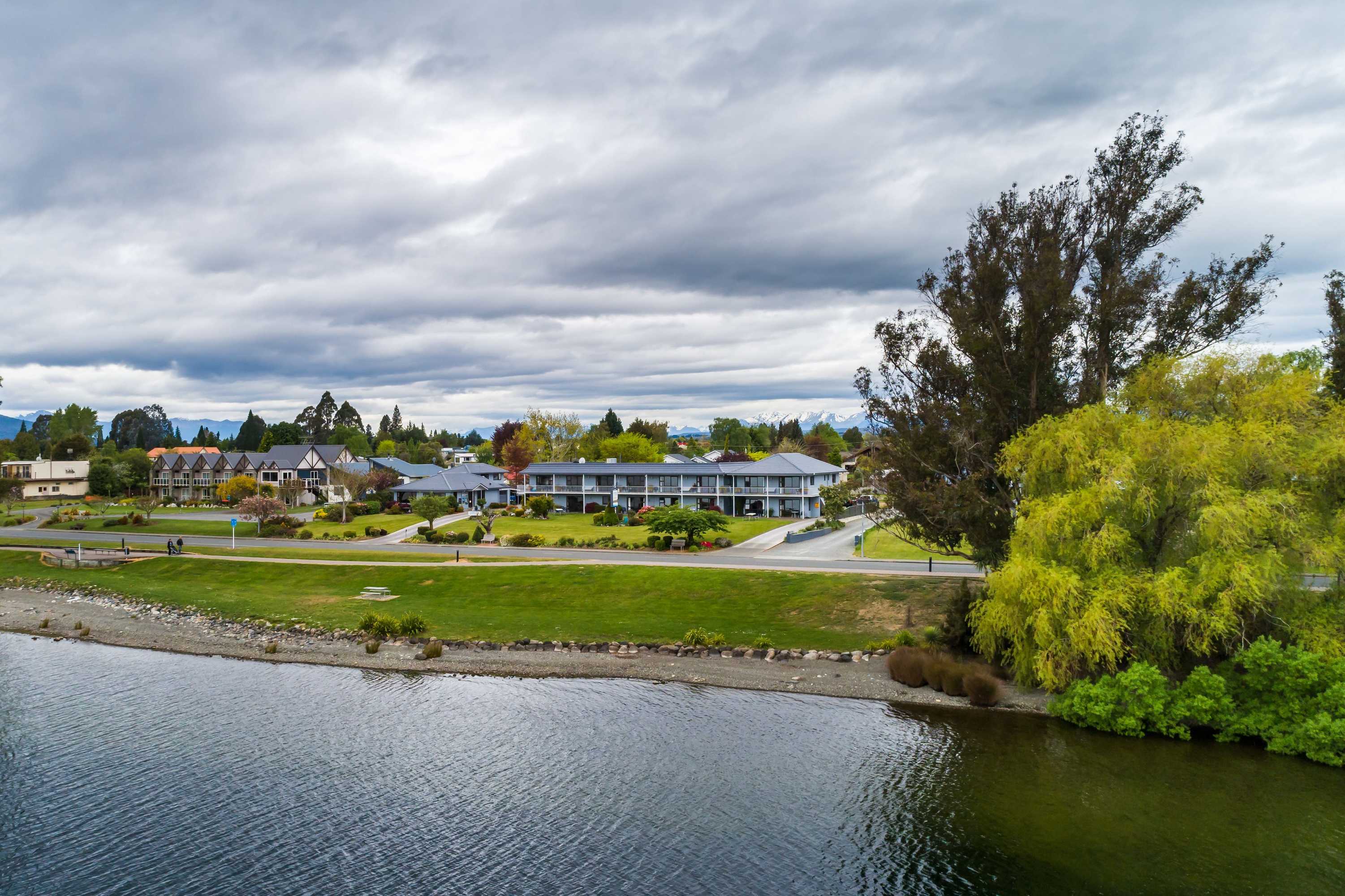 Gift card for Lakeside Motel & Apartments Gift card for Lakeside Motel & Apartments