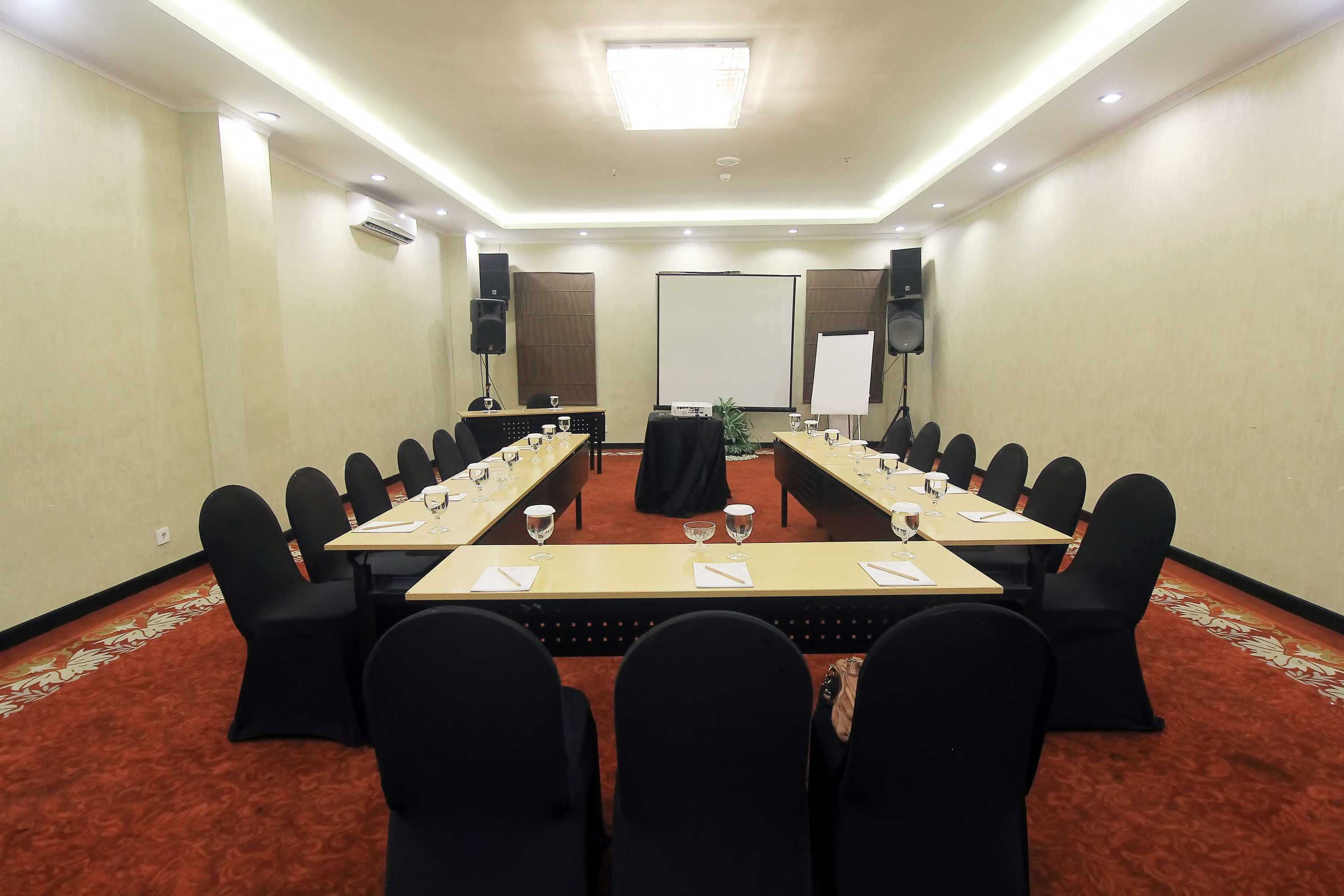 Gift card for Grand Darmo Suite by Amithya