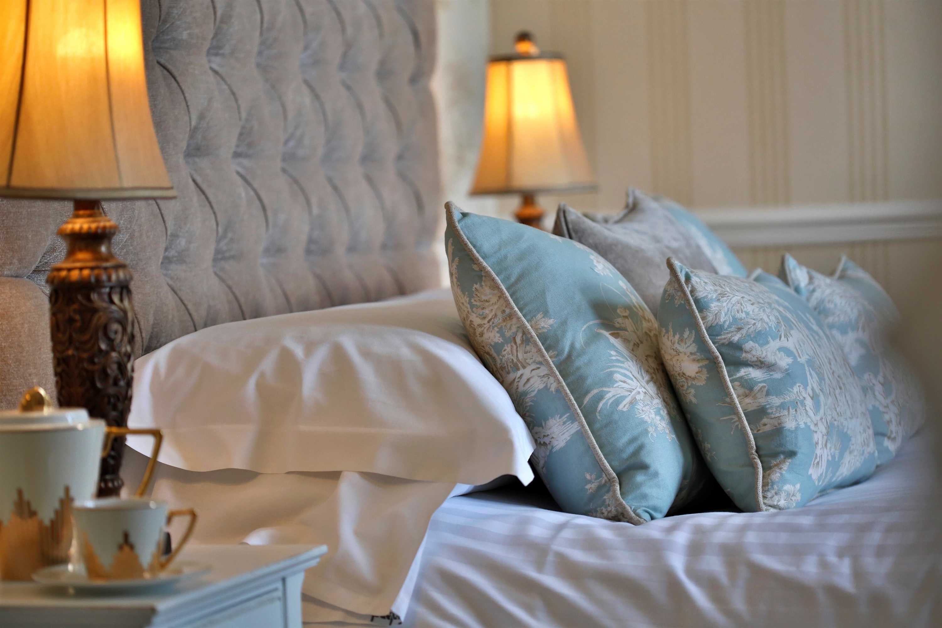 Gift card for Oaklands Hall Hotel Sure Hotel Collection by Best Western Gift card for Oaklands Hall Hotel Sure Hotel Collection by Best Western