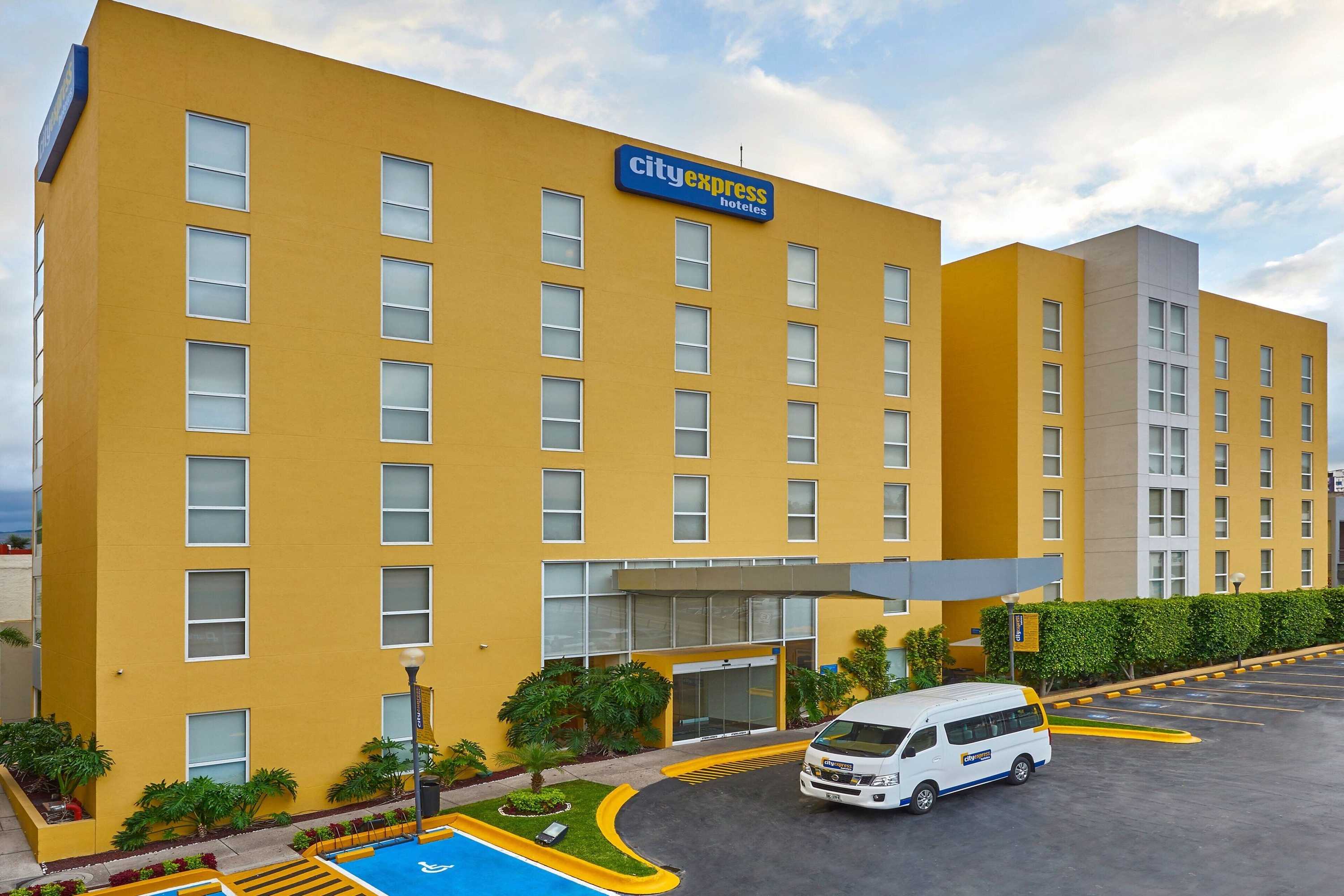 Gift card for City Express by Marriott San Luis Potosi Zona Universitaria Gift card for City Express by Marriott San Luis Potosi Zona Universitaria
