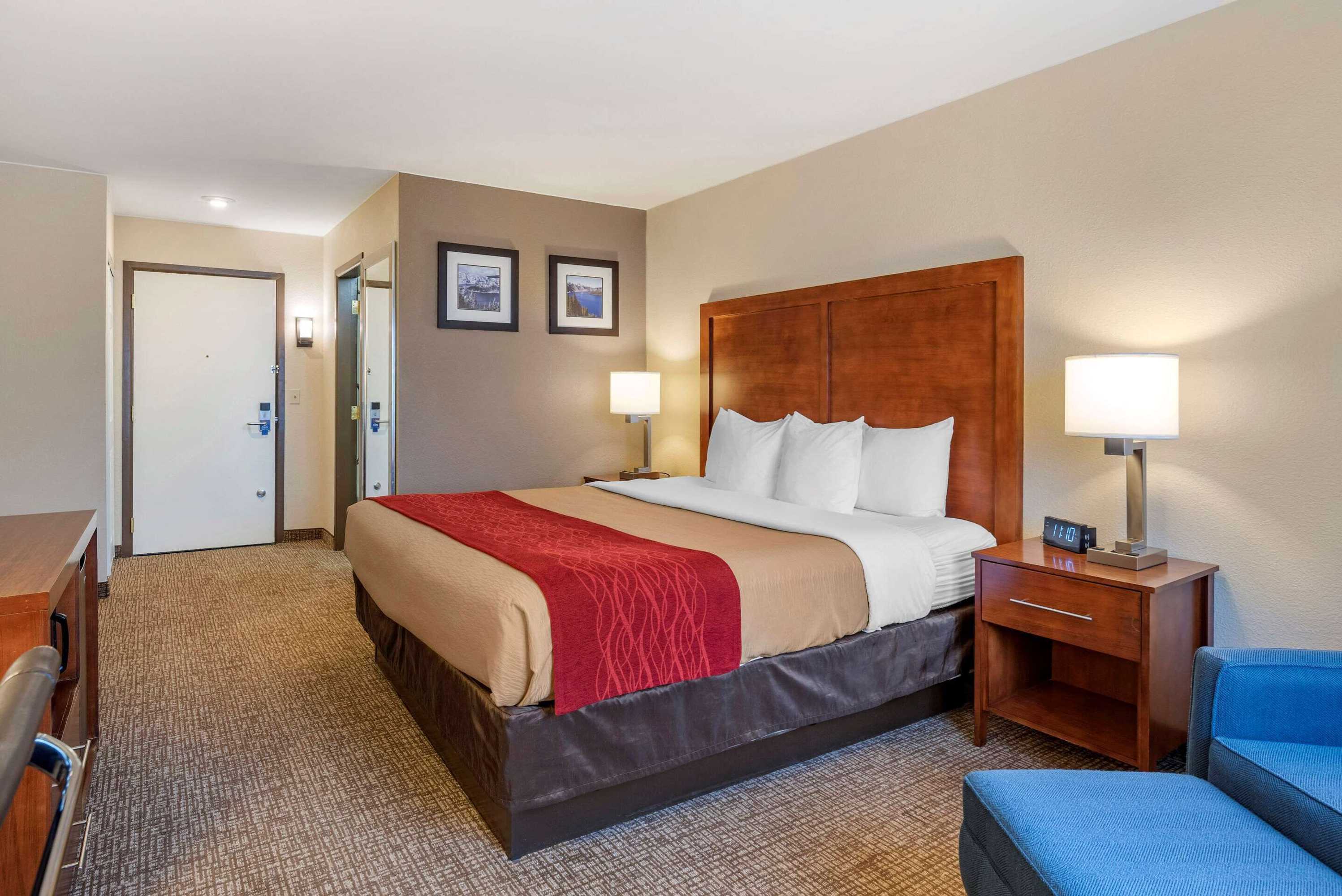 Gift card for Comfort Inn & Suites Gift card for Comfort Inn & Suites