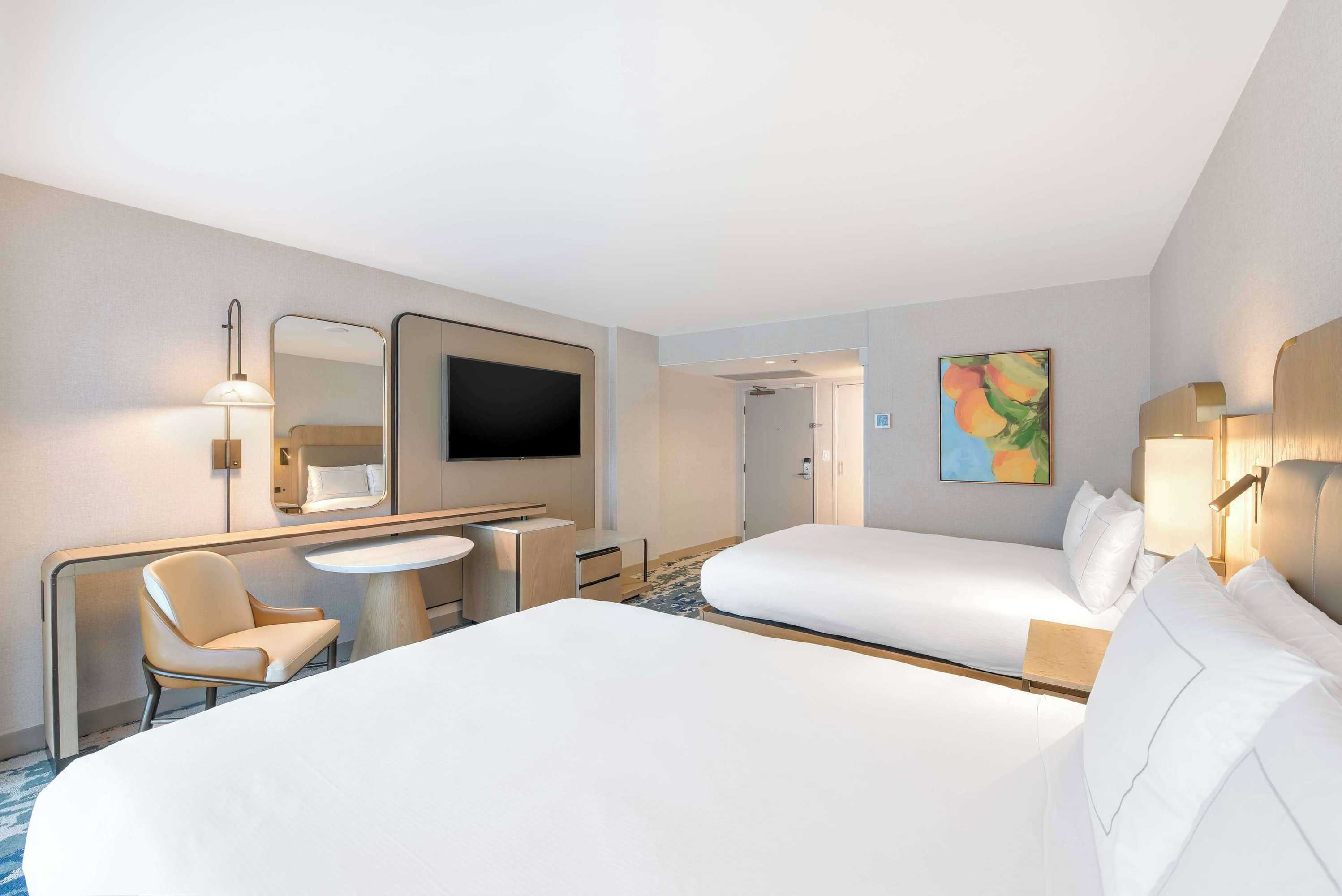 Gift card for Hilton Anaheim Gift card for Hilton Anaheim