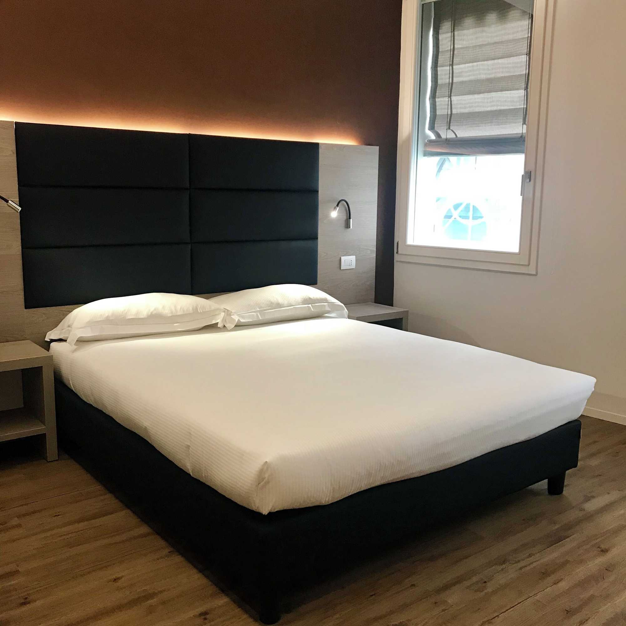 Gift card for Hotel Touring