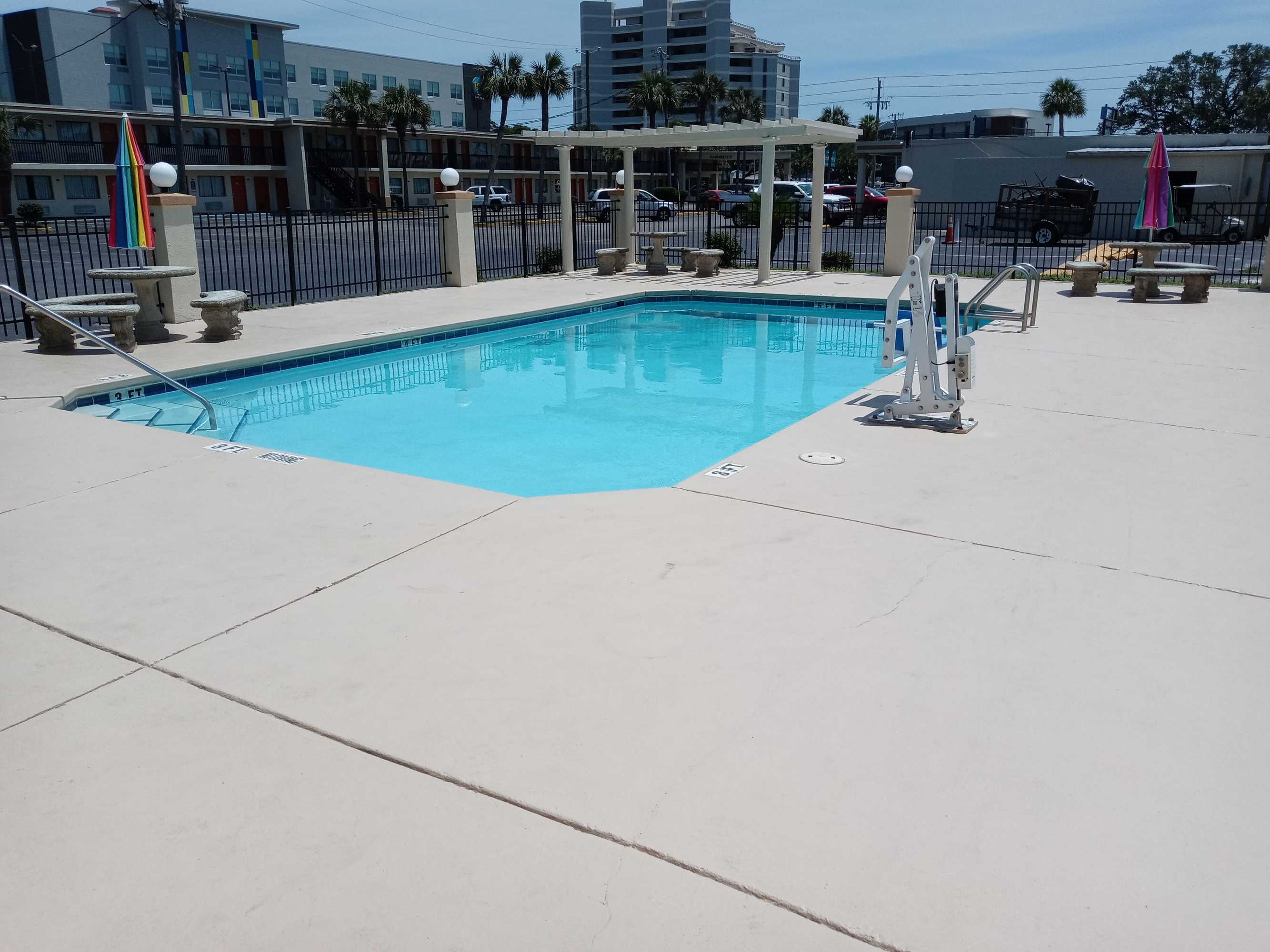 Gift card for Hole Inn The Wall Hotel - Fort Walton Beach - Sunset Plaza - Nearby Beaches & Hurlburt Gift card for Hole Inn The Wall Hotel - Fort Walton Beach - Sunset Plaza - Nearby Beaches & Hurlburt