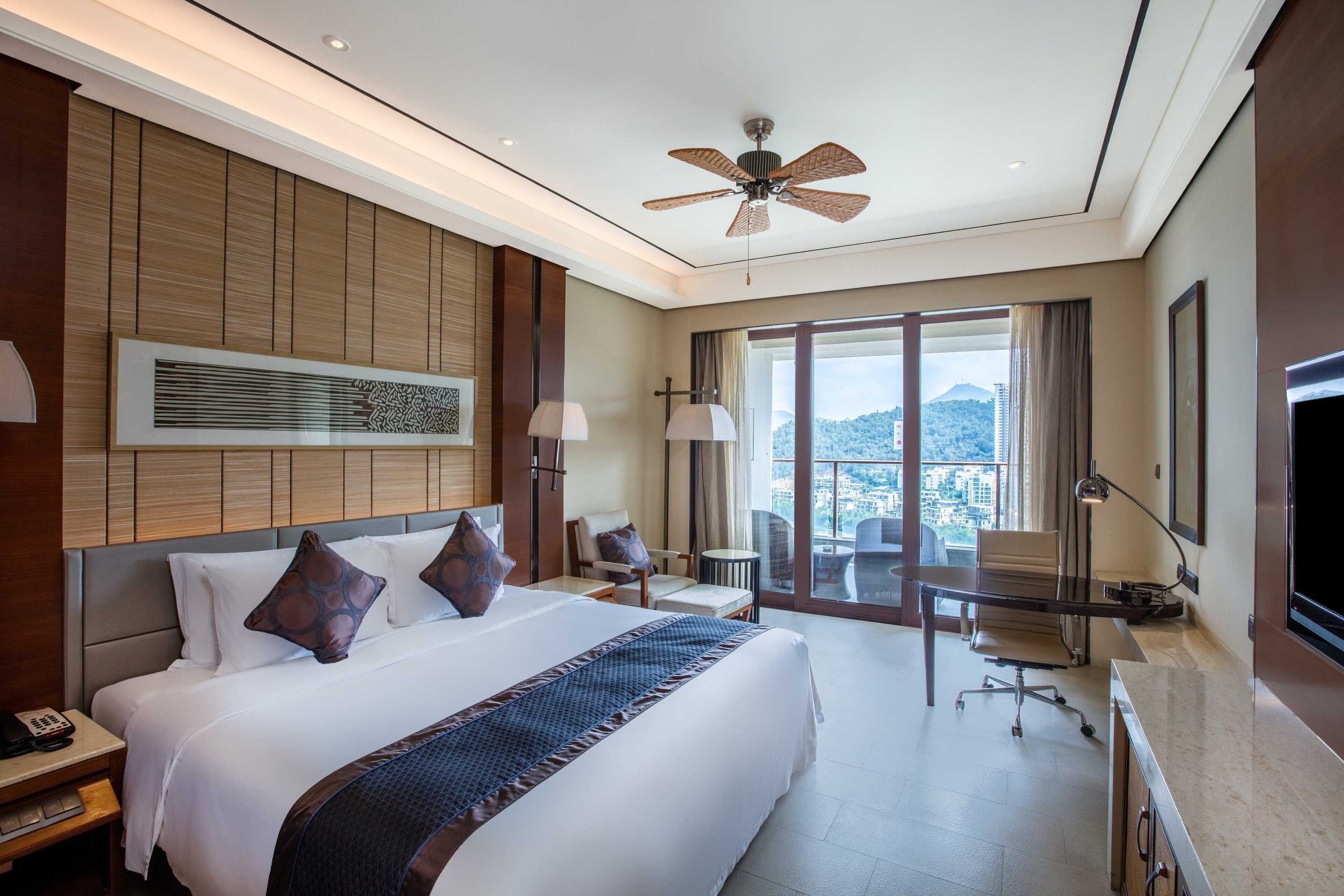 Gift card for Crowne Plaza Sanya City Center by Ihg Gift card for Crowne Plaza Sanya City Center by Ihg
