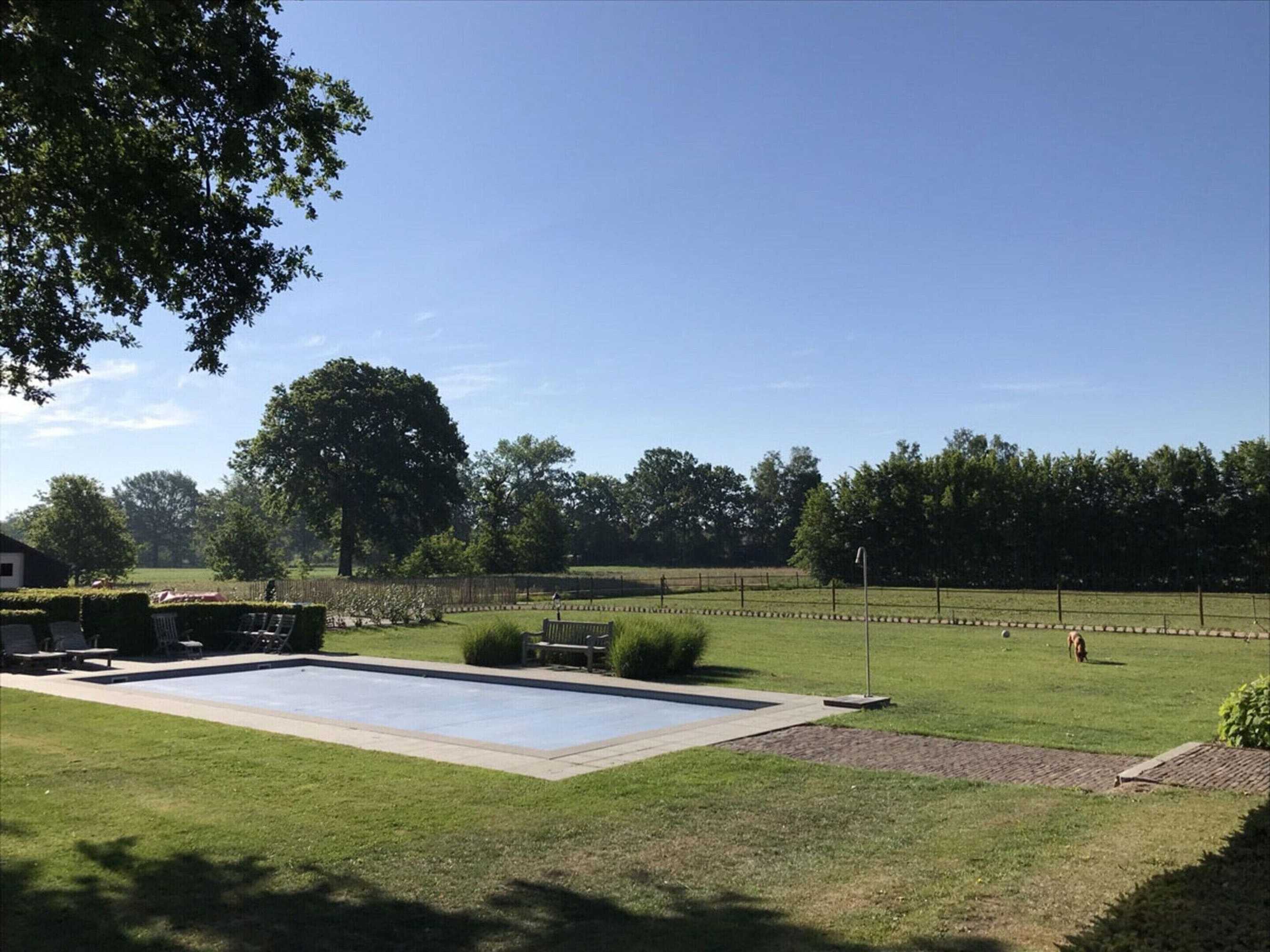 Gift card for Rosselaer Villa With Pool