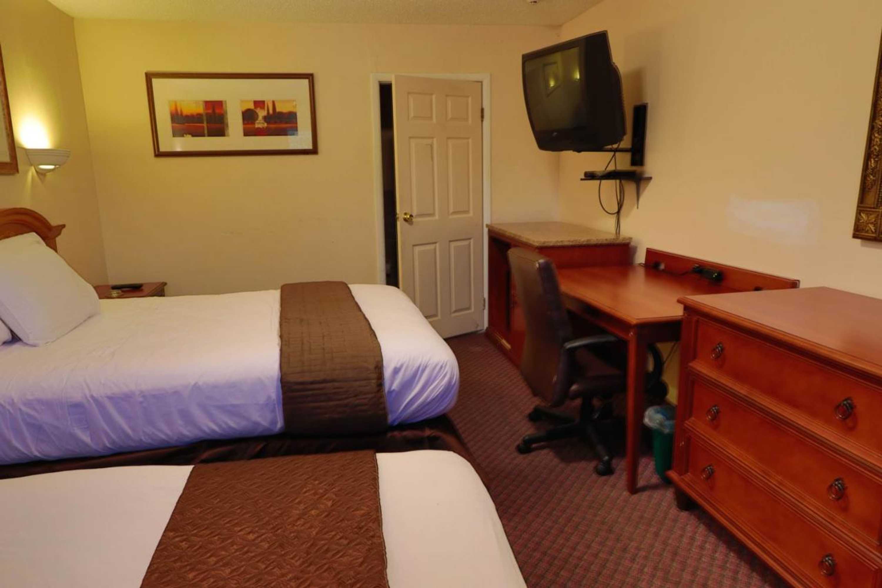 Gift card for Red Carpet Inn Berlin