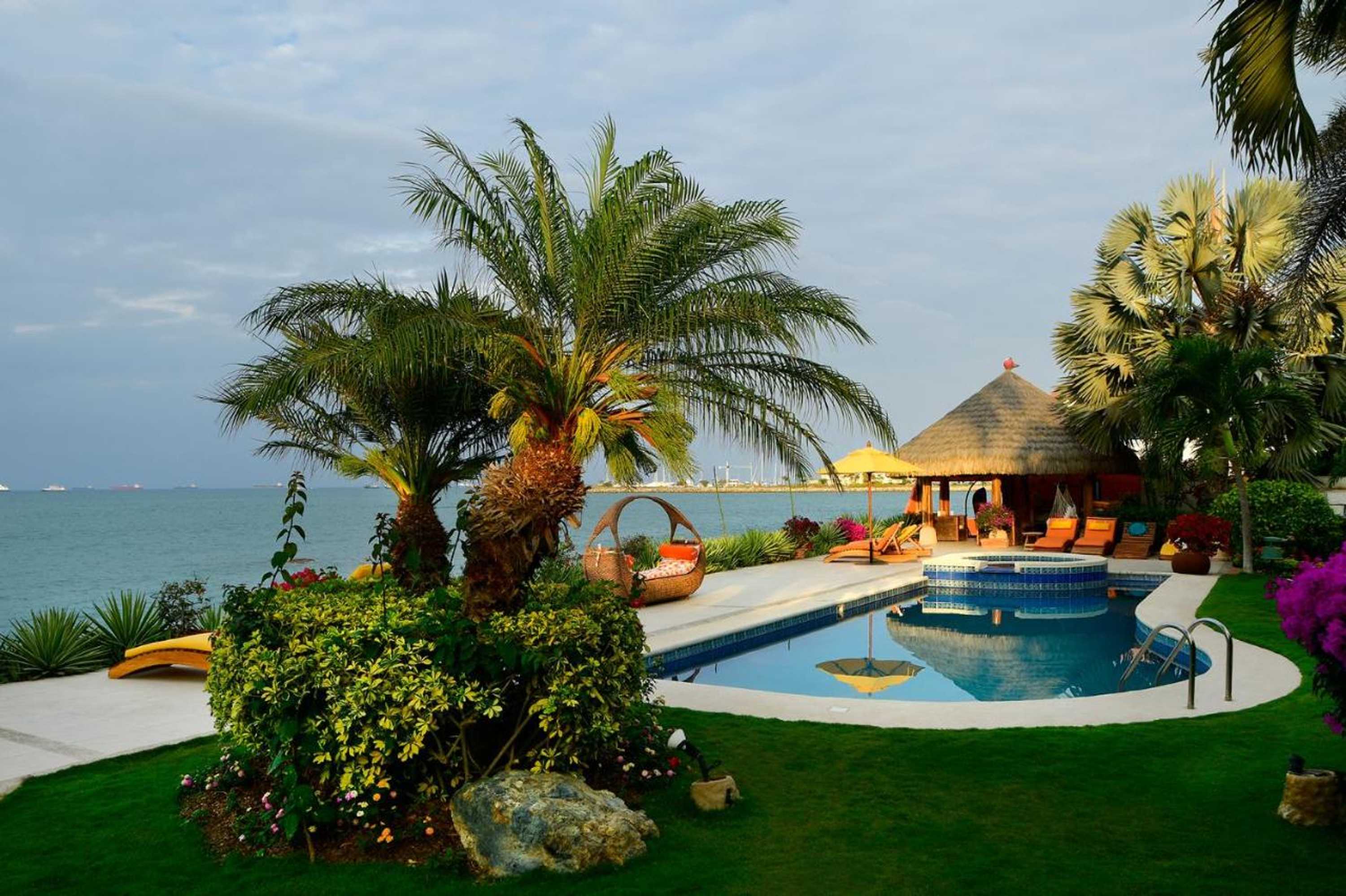 Gift card for Hotel Boutique Playa Canela Ecuador Gift card for Hotel Boutique Playa Canela Ecuador