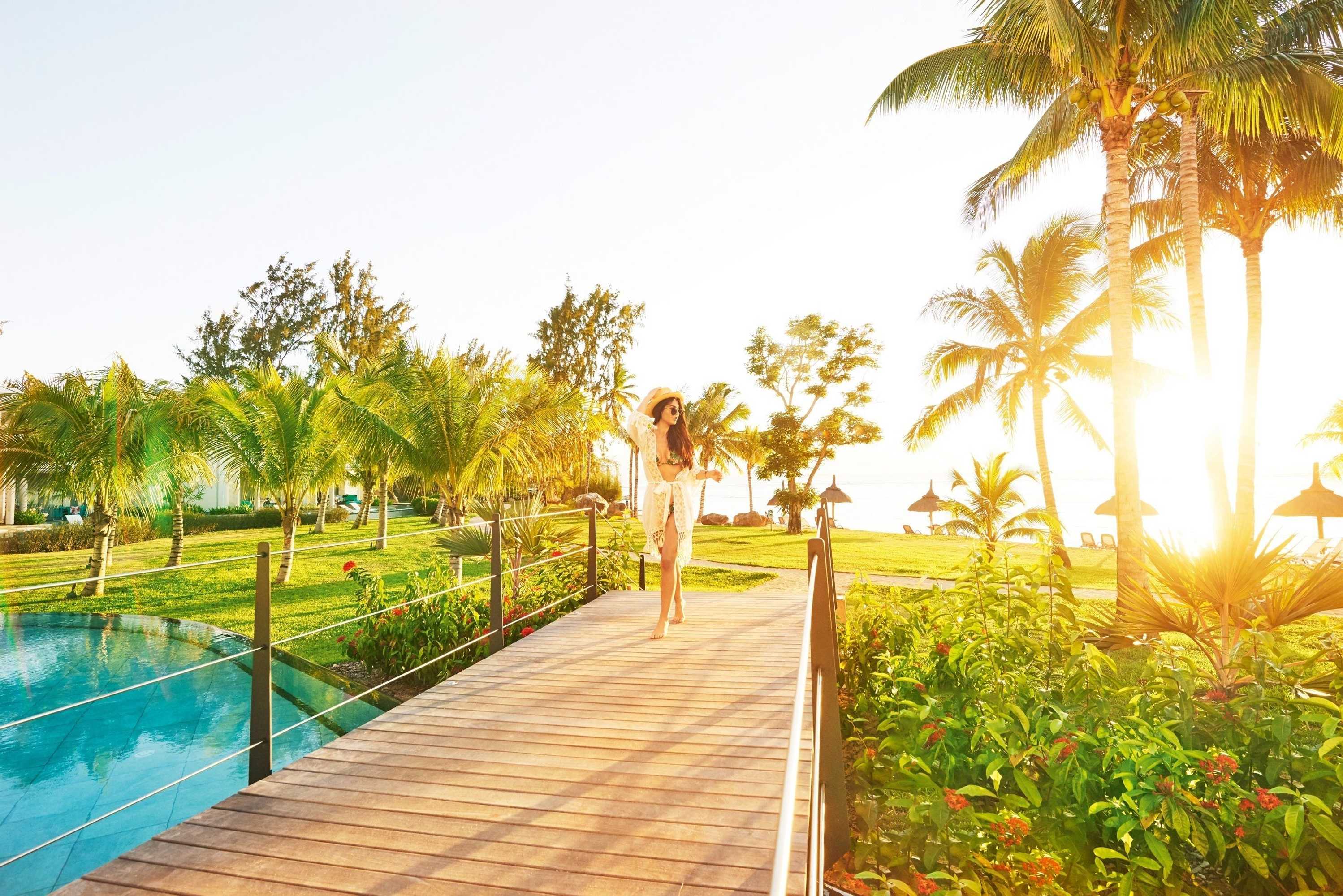 Gift card for Victoria Beachcomber Resort & Spa Gift card for Victoria Beachcomber Resort & Spa