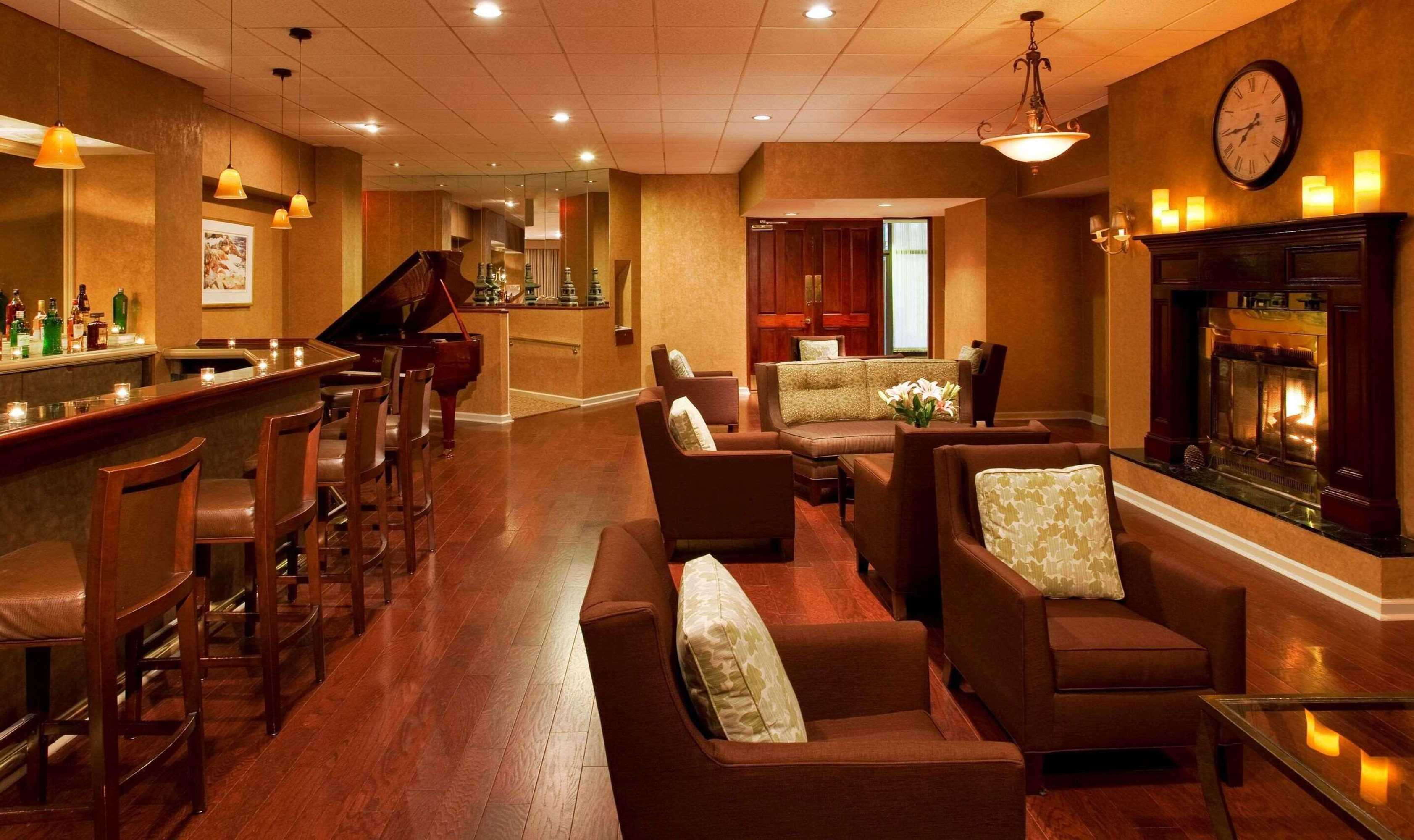 Gift card for Radisson Hotel Hauppauge-Long Island Gift card for Radisson Hotel Hauppauge-Long Island