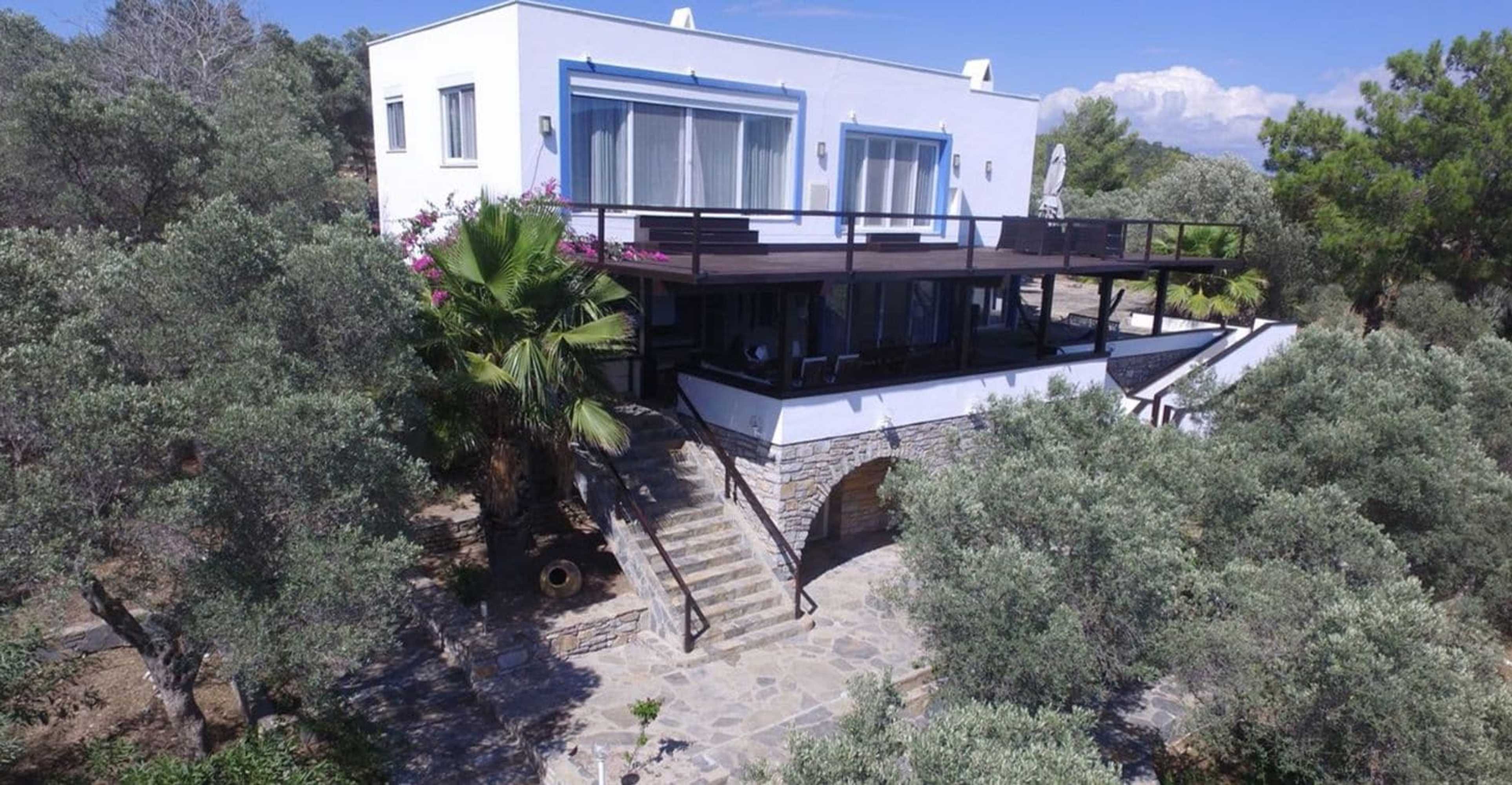 Gift card for Vhillas Private Luxury Villa Leo Gift card for Vhillas Private Luxury Villa Leo