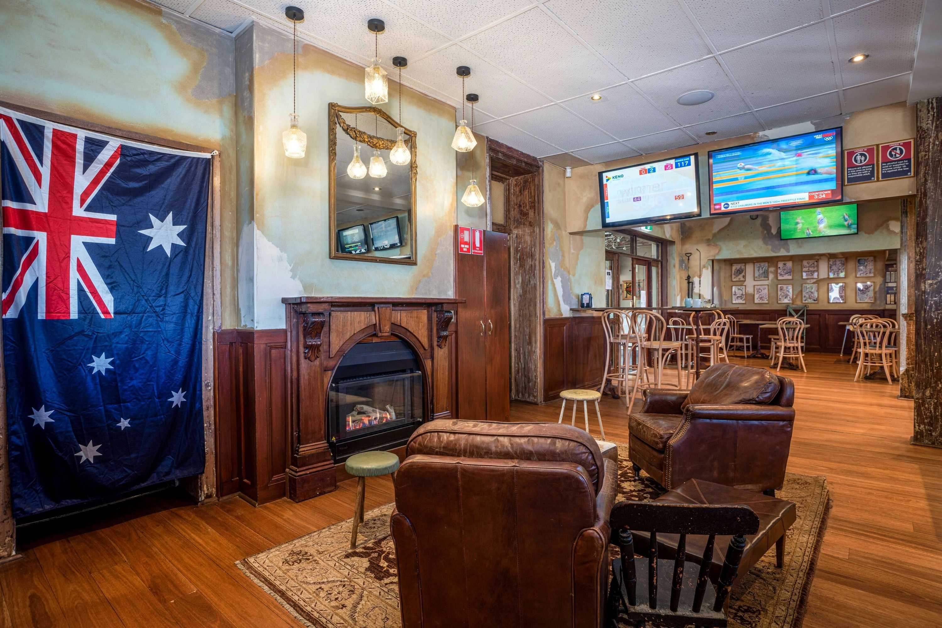 Gift card for Metropolitan Hotel Orange Gift card for Metropolitan Hotel Orange