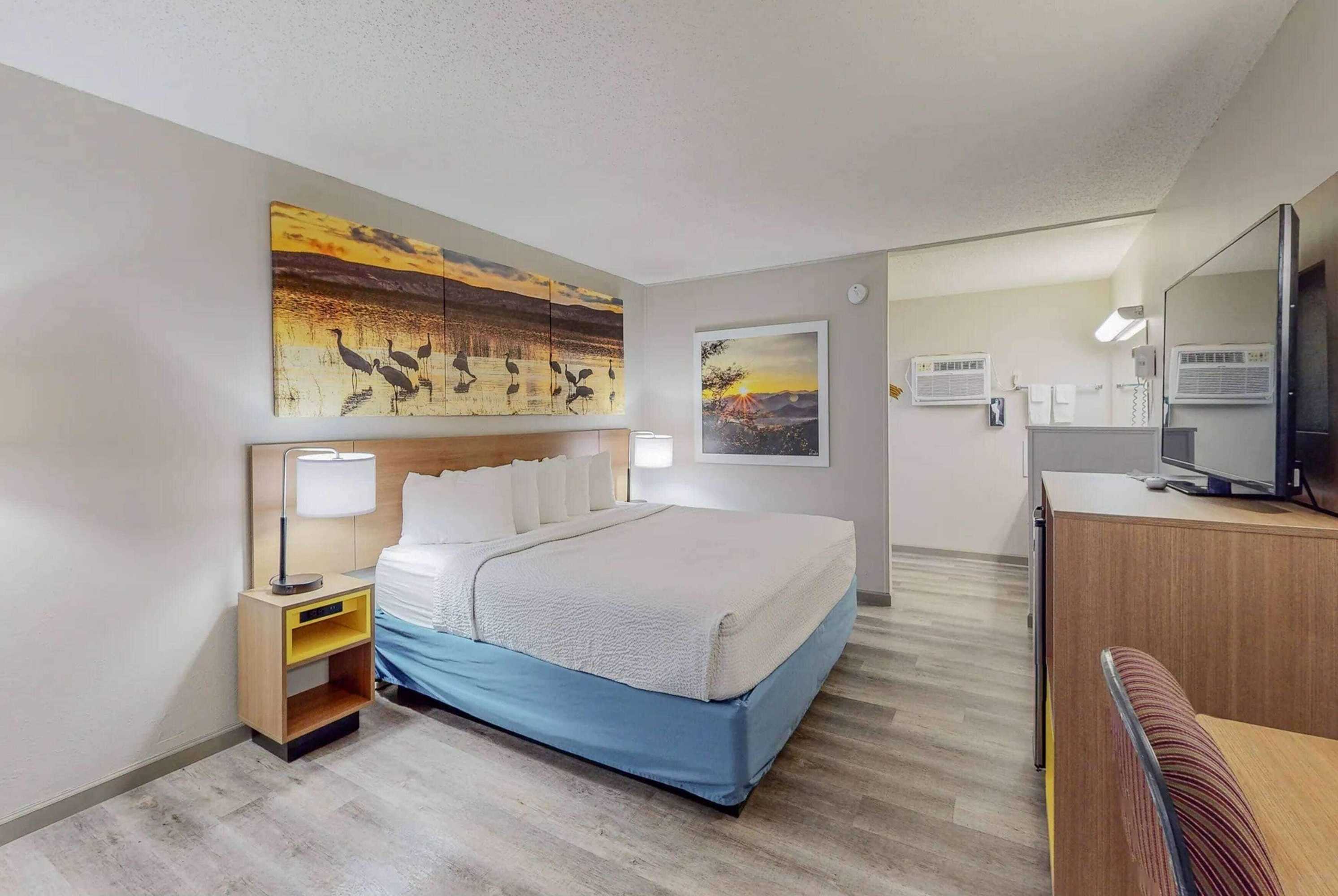 Gift card for Days Inn by Wyndham Socorro Gift card for Days Inn by Wyndham Socorro