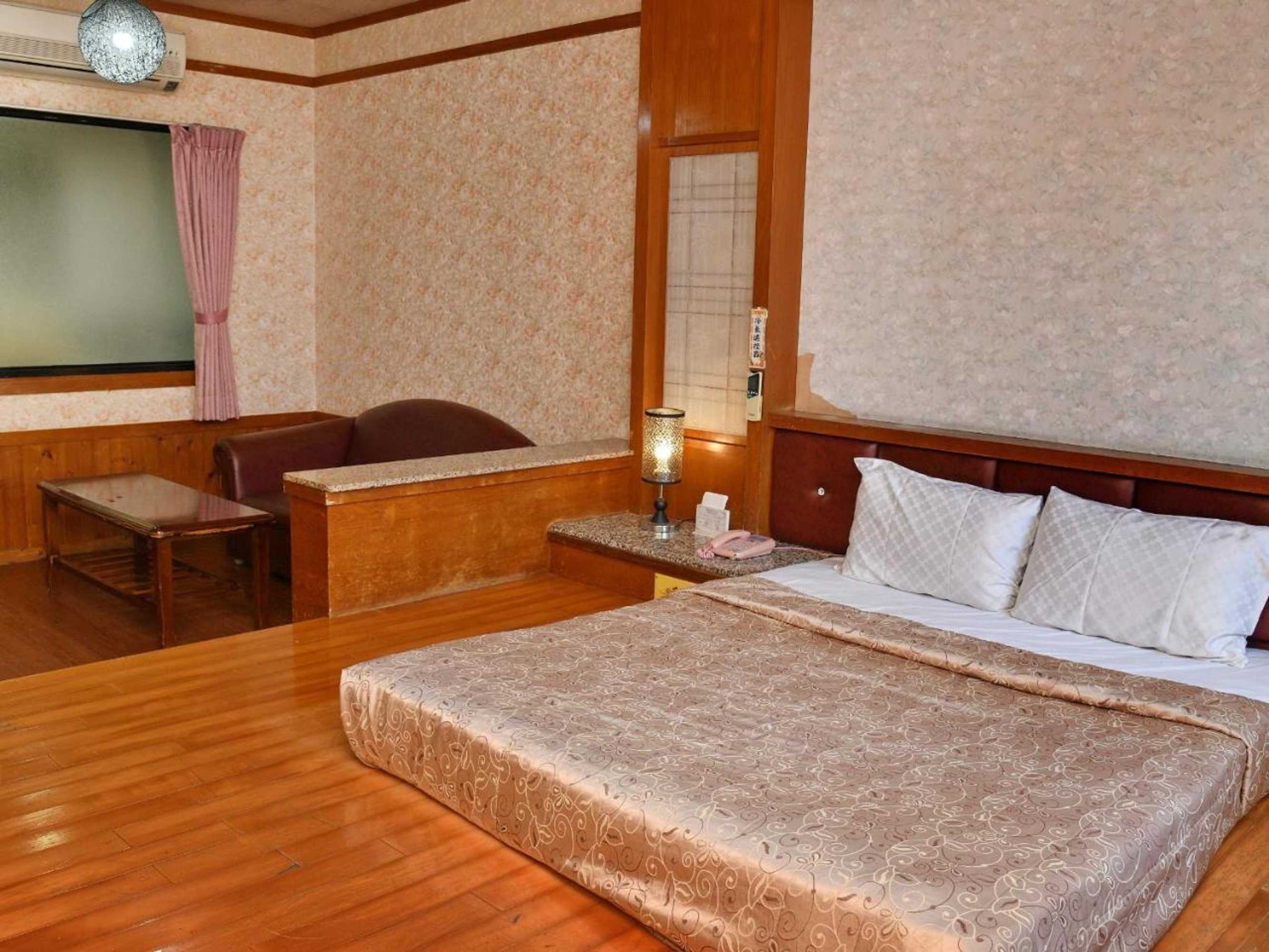 Gift card for Love Boat Motel