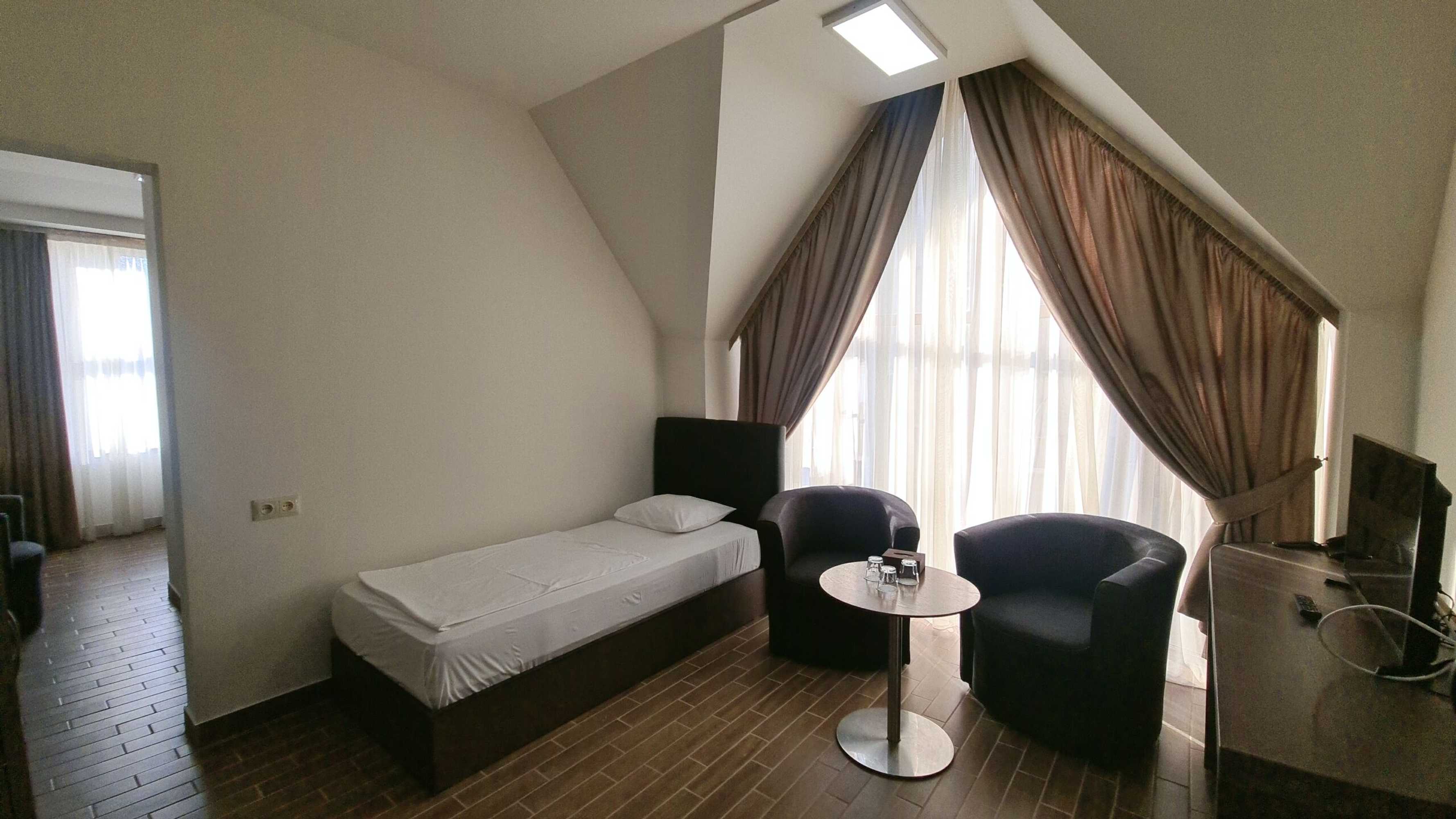 Gift card for Deluxe Hotel Yerevan Gift card for Deluxe Hotel Yerevan