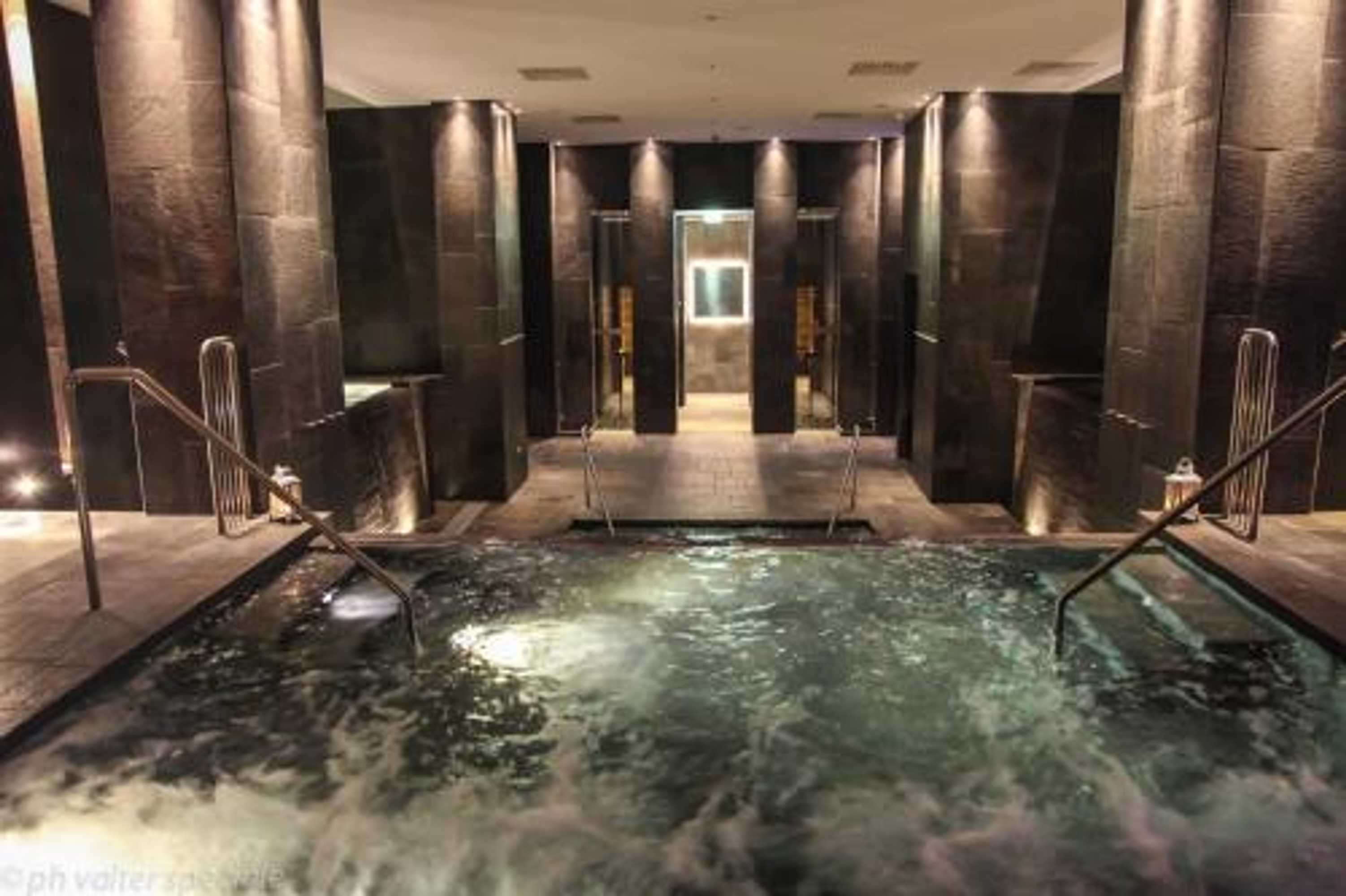Gift card for 4 Spa Resort Hotel Gift card for 4 Spa Resort Hotel
