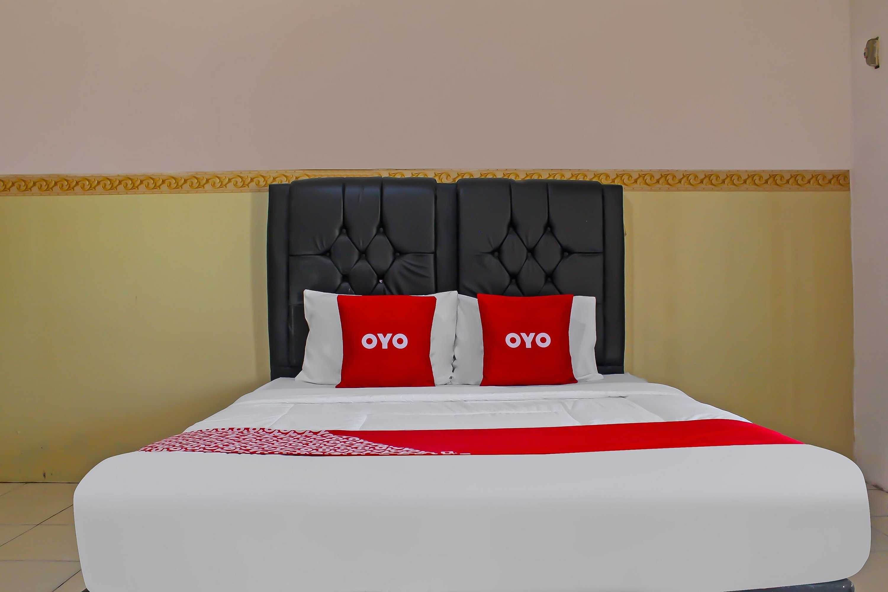Gift card for Oyo Life 92593 Penginapan Sultan Haji 1 Gift card for Oyo Life 92593 Penginapan Sultan Haji 1