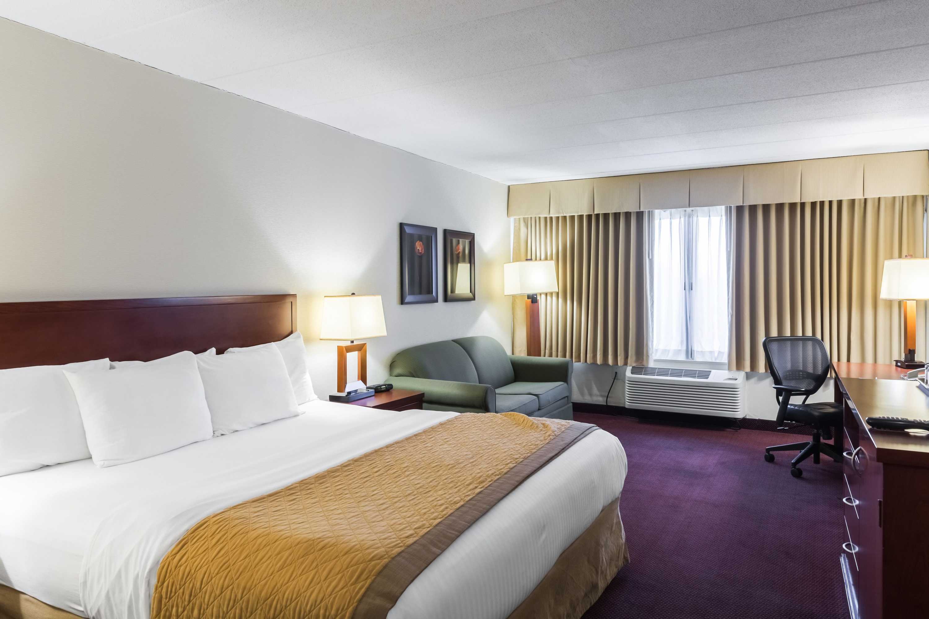 Gift card for Clarion Hotel Somerset - New Brunswick Gift card for Clarion Hotel Somerset - New Brunswick