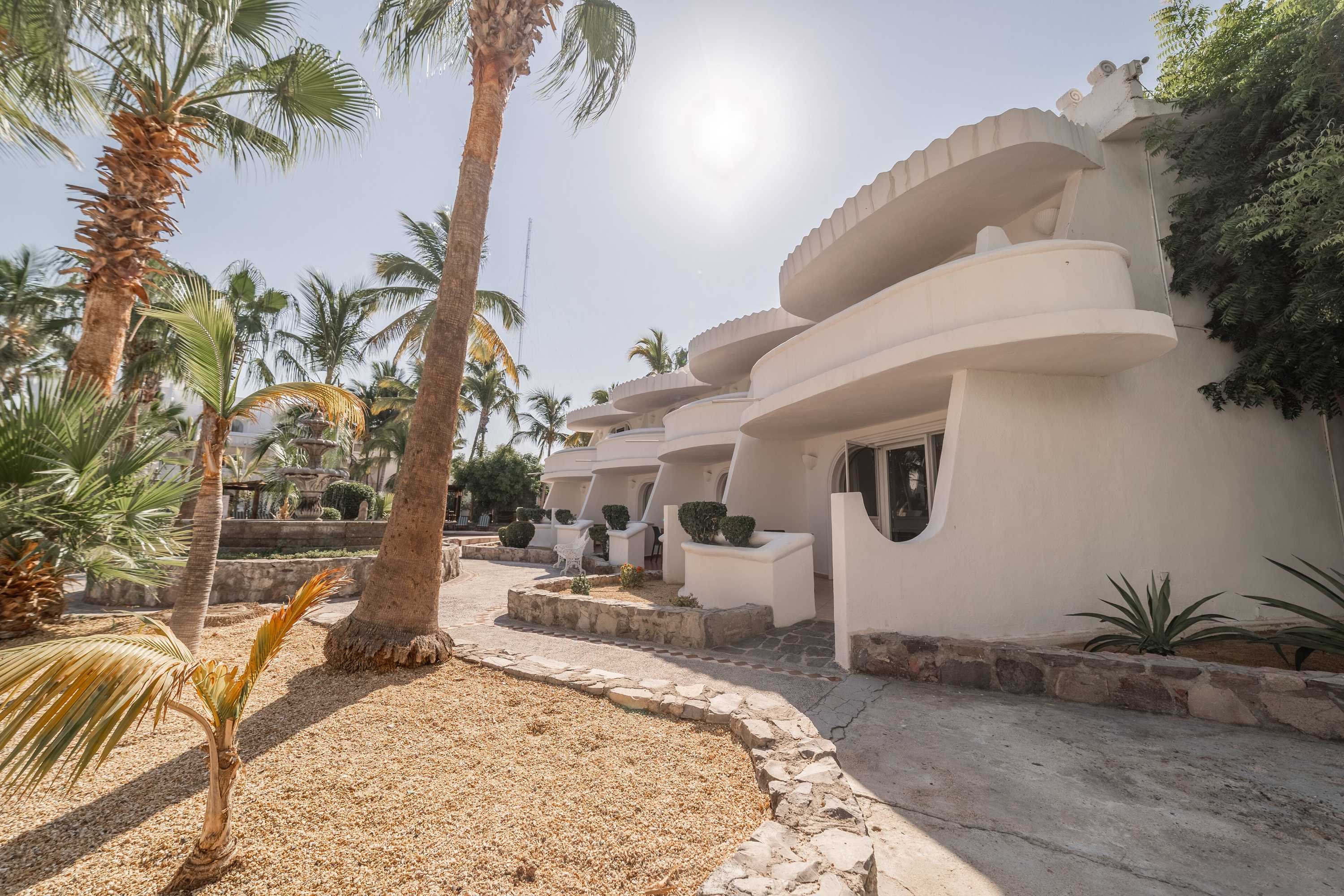 Gift card for Club el Moro Hotel Suites Gift card for Club el Moro Hotel Suites