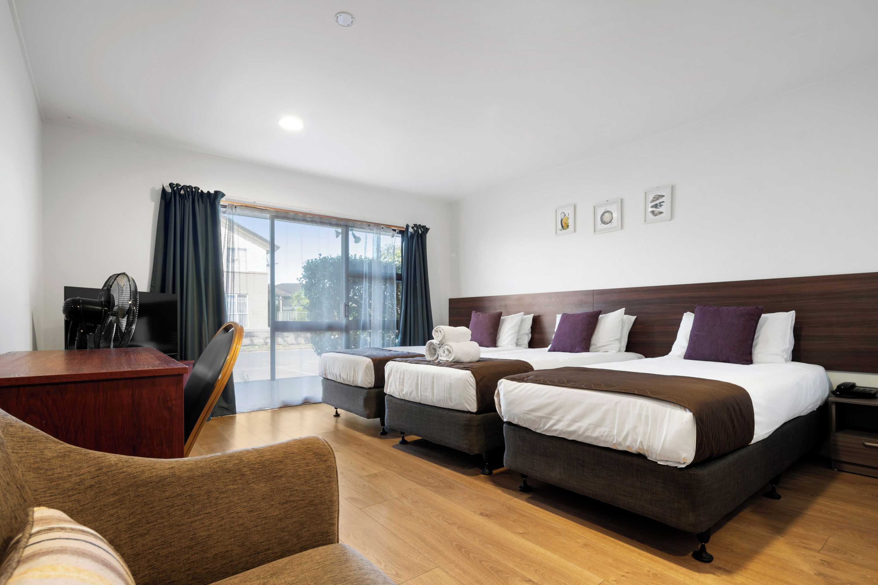 Gift card for Auckland Airport Easy Hotel Gift card for Auckland Airport Easy Hotel