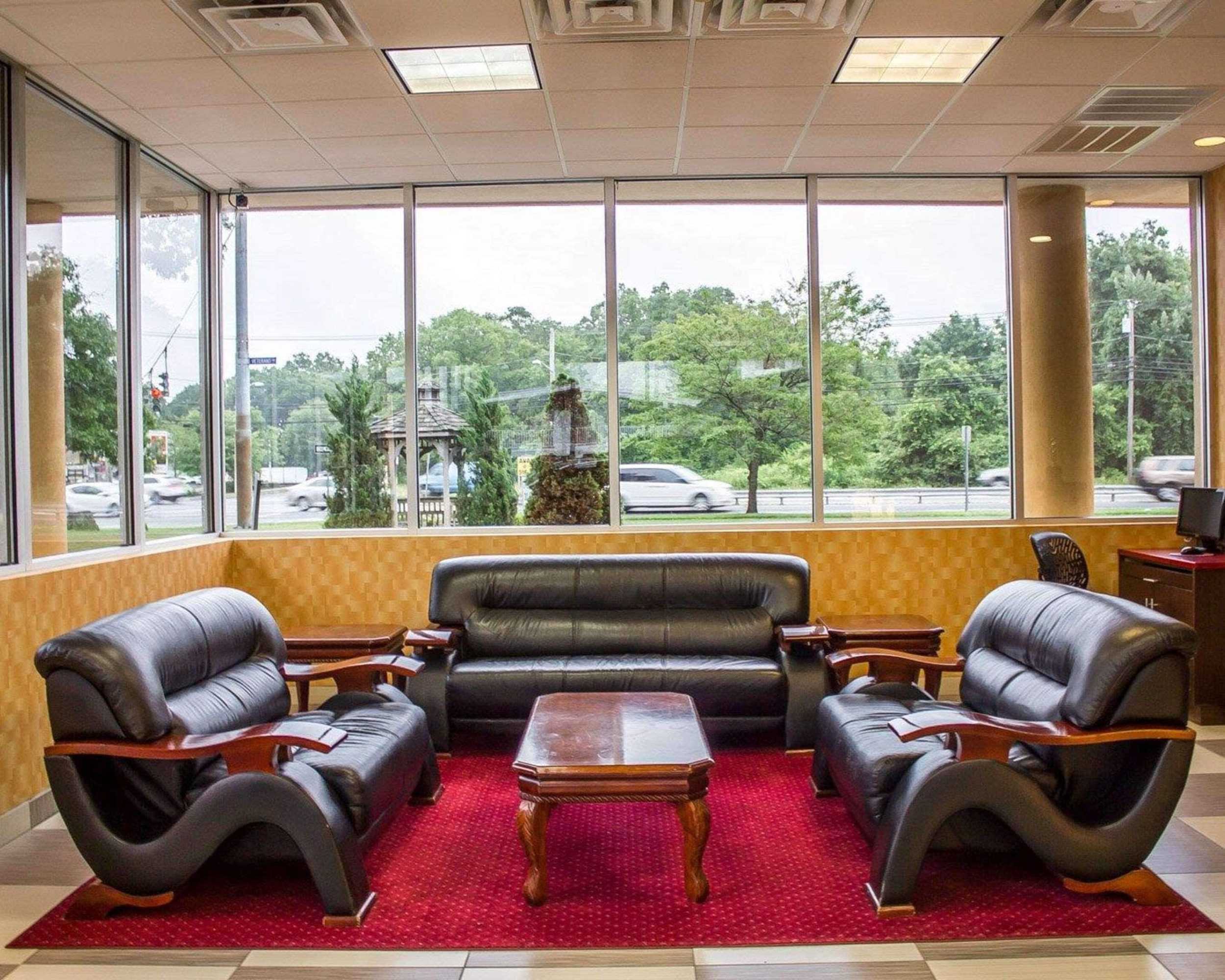 Gift card for Rodeway Inn Macarthur Airport Gift card for Rodeway Inn Macarthur Airport