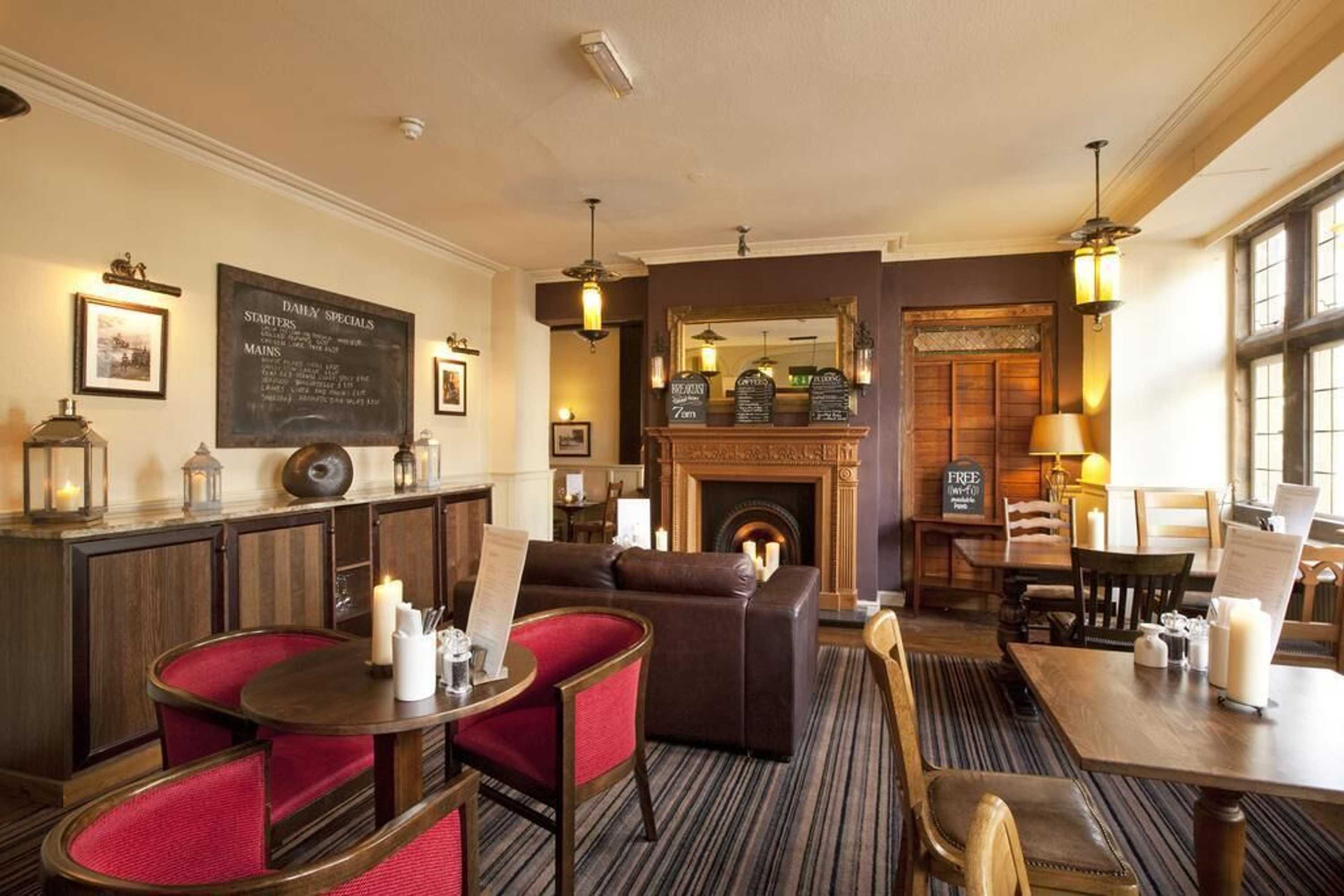 Gift card for Cromwell Lodge Hotel by Greene King Inns Gift card for Cromwell Lodge Hotel by Greene King Inns