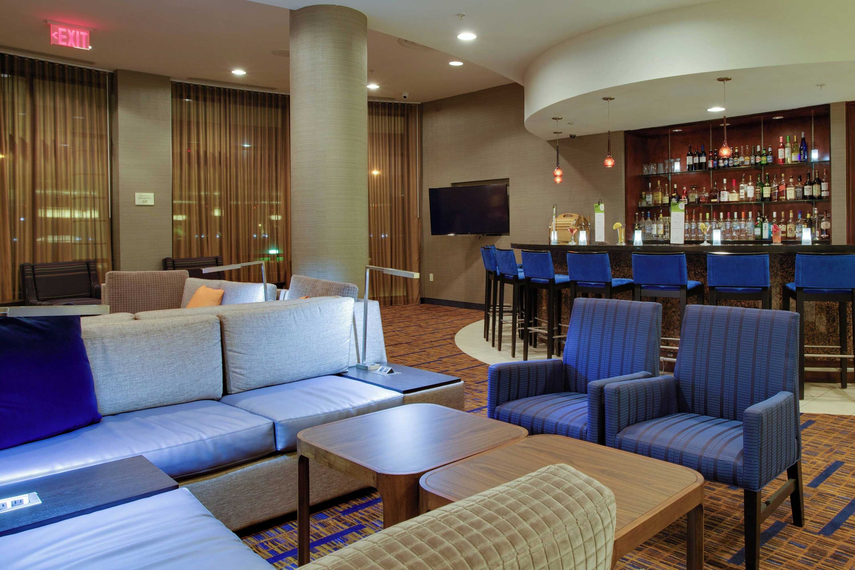 Gift card for Courtyard by Marriott Republic Aprt Long Island/farmingdale Gift card for Courtyard by Marriott Republic Aprt Long Island/farmingdale