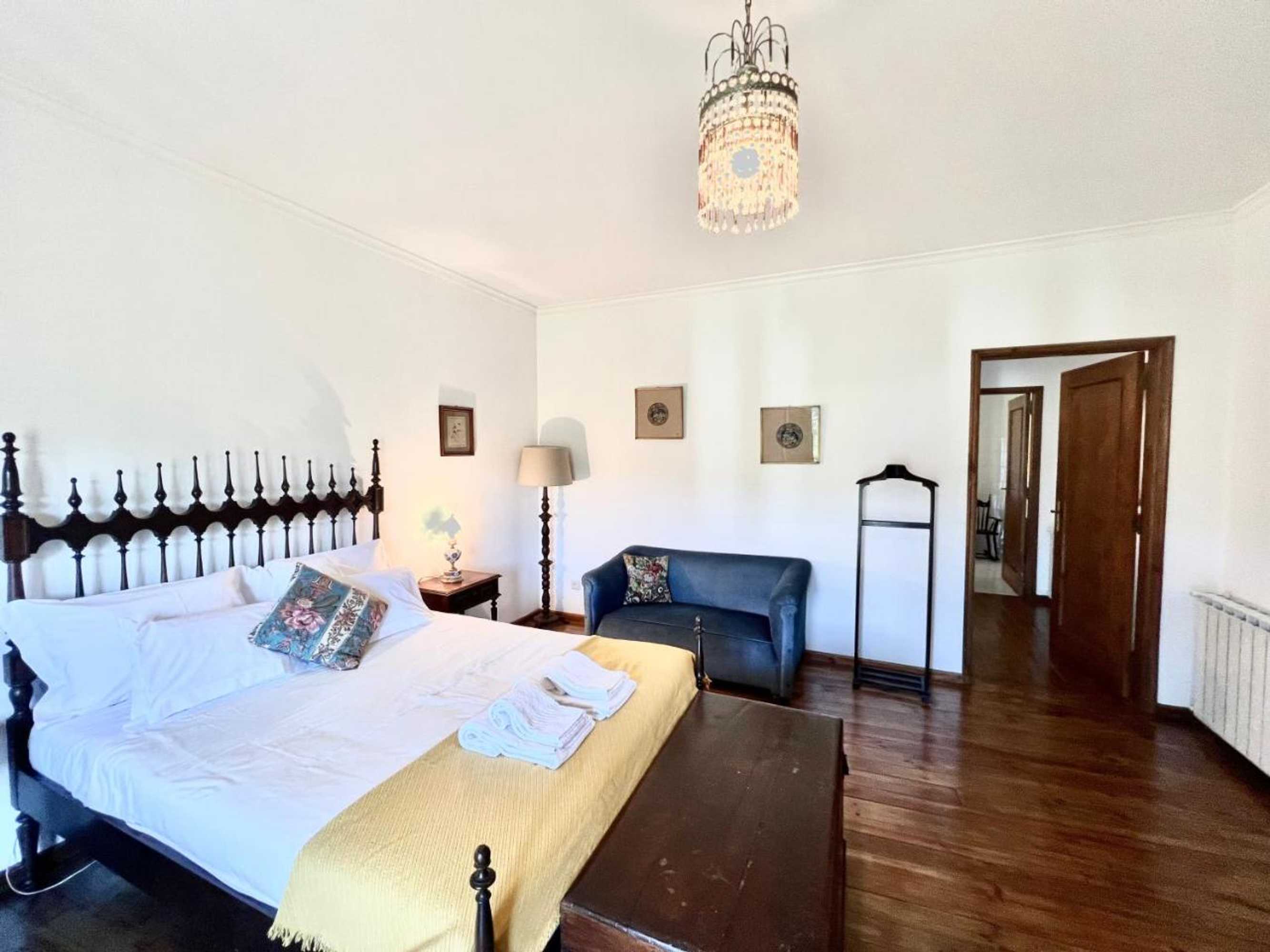 Gift card for Quinta do Casarão by Vinteoito - Casa de Campo Com Piscina