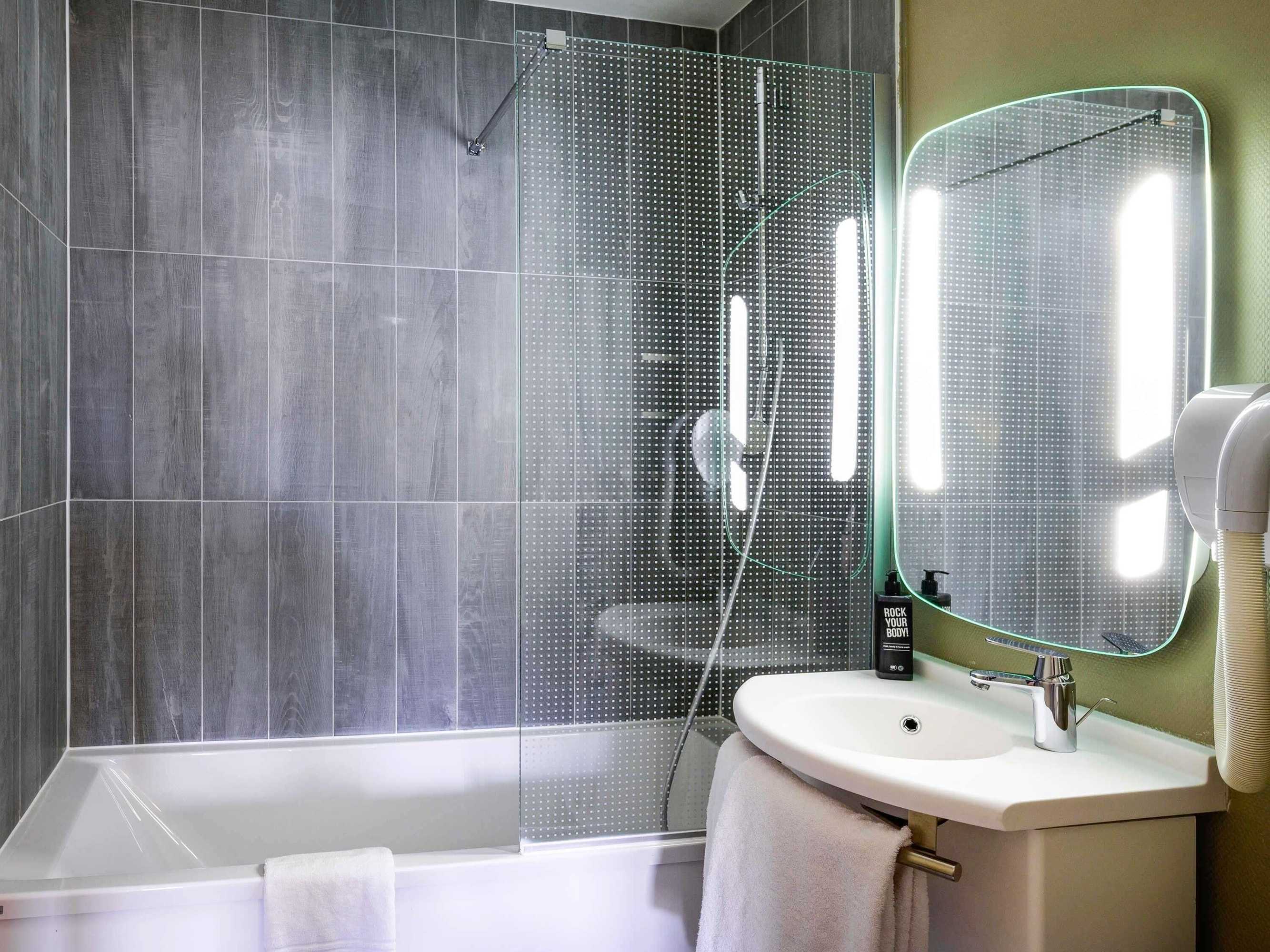 Gift card for Ibis Saint Gratien - Enghien-Les-Bains Gift card for Ibis Saint Gratien - Enghien-Les-Bains