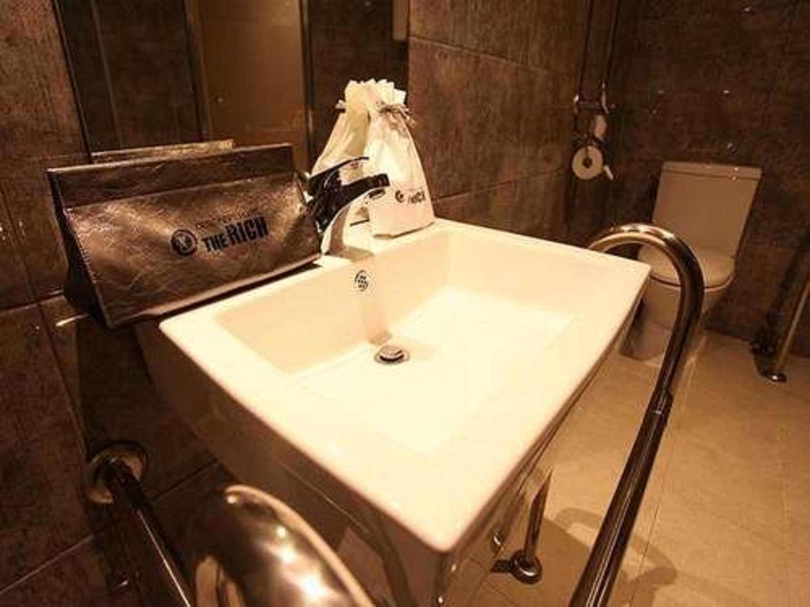 Gift card for Hotel Rich