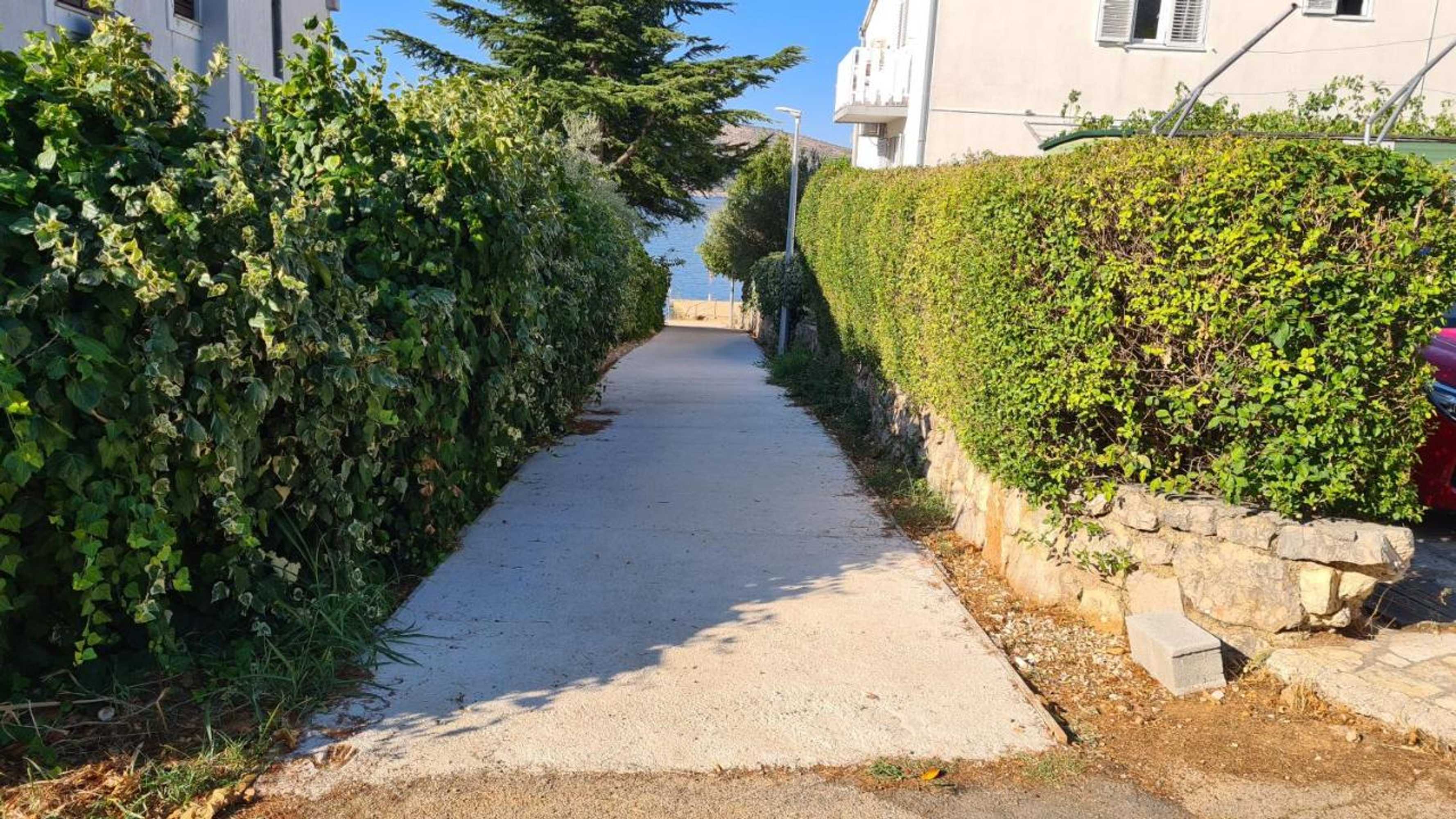 Gift card for Apartments Lana - 30 m From The Sea