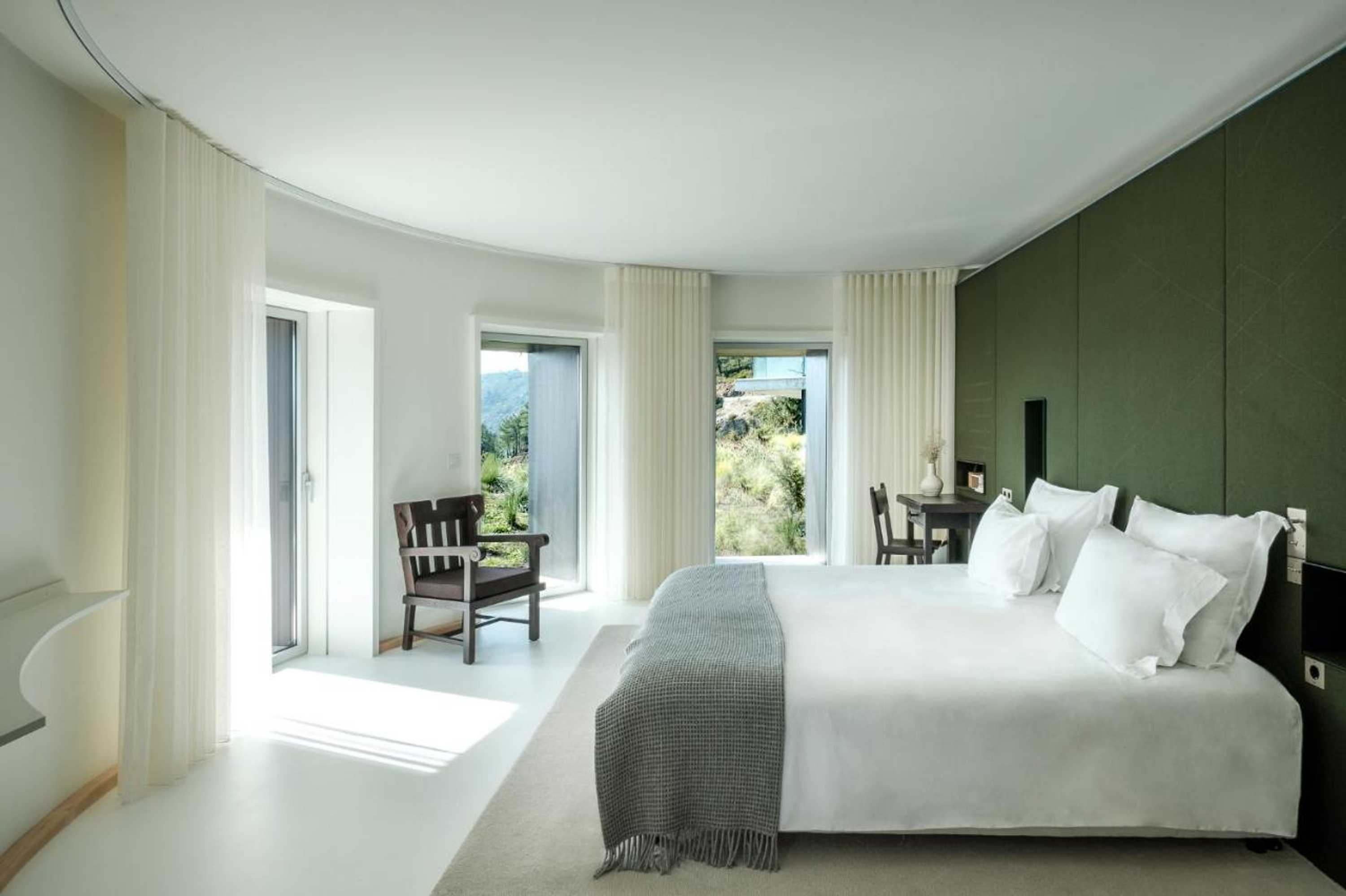 Gift card for Casa de São Lourenço - Burel Panorama Hotel - Member of Design Hotels Gift card for Casa de São Lourenço - Burel Panorama Hotel - Member of Design Hotels