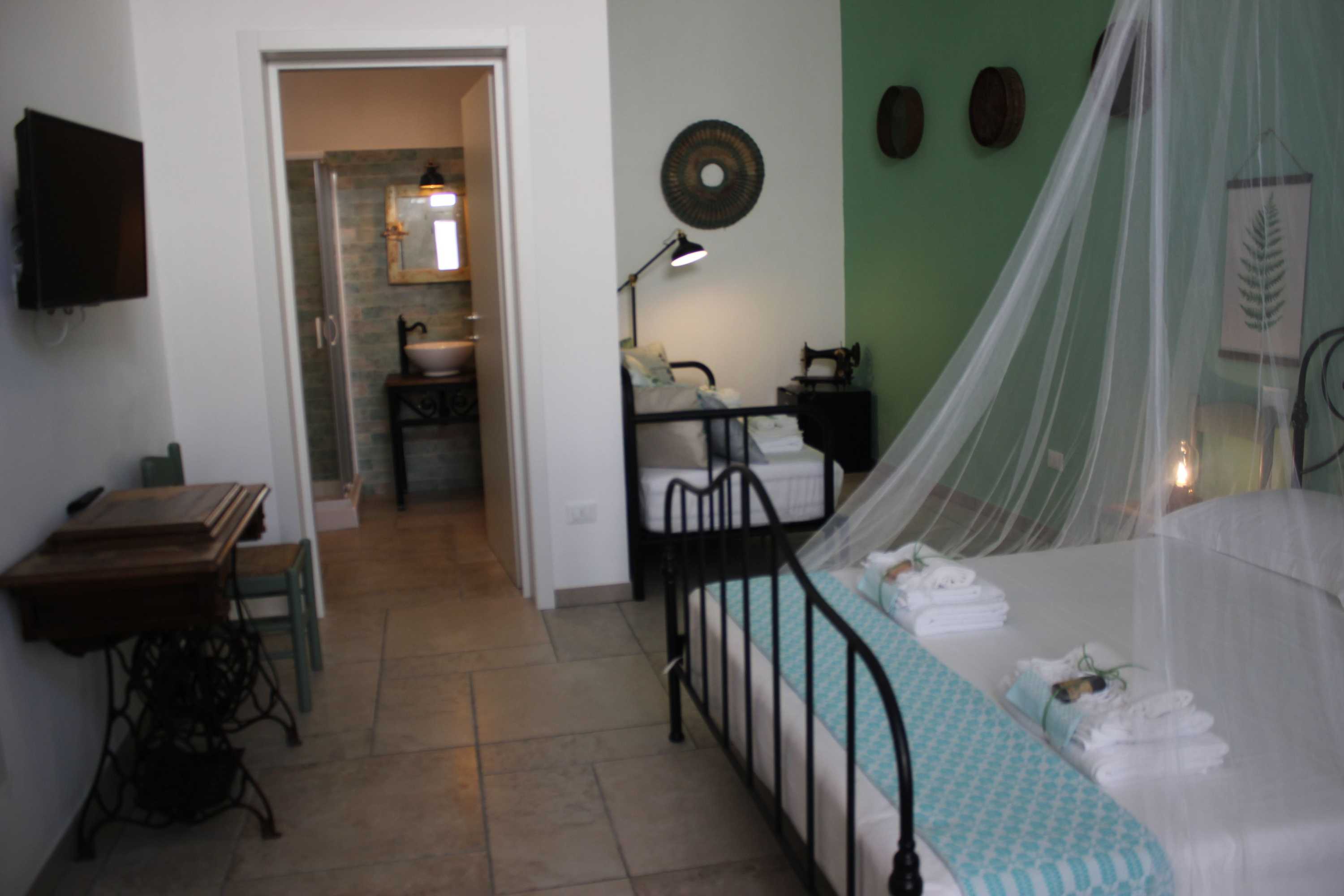 Gift card for Li Perrini Boutique B&b Gift card for Li Perrini Boutique B&b