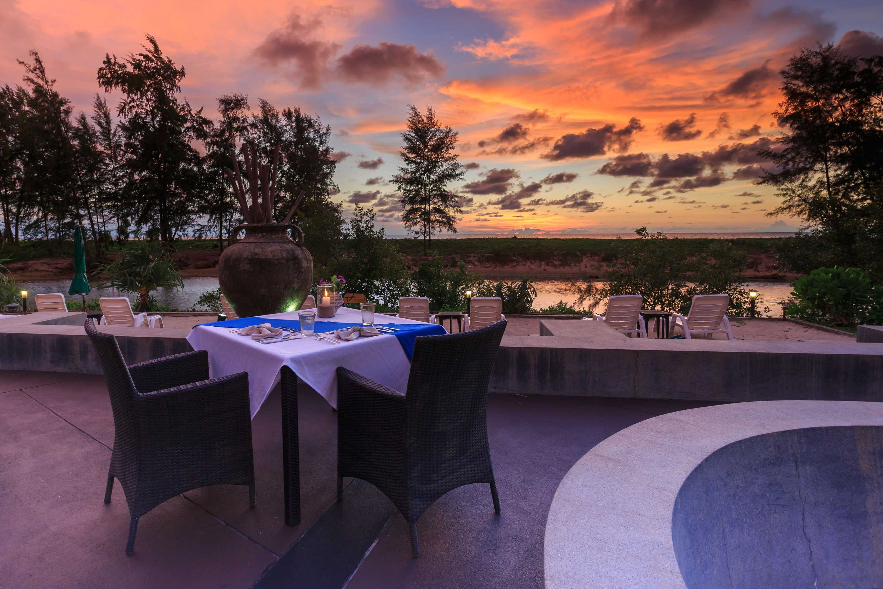 Gift card for Le Coral Beach Resort And Cafe Gift card for Le Coral Beach Resort And Cafe
