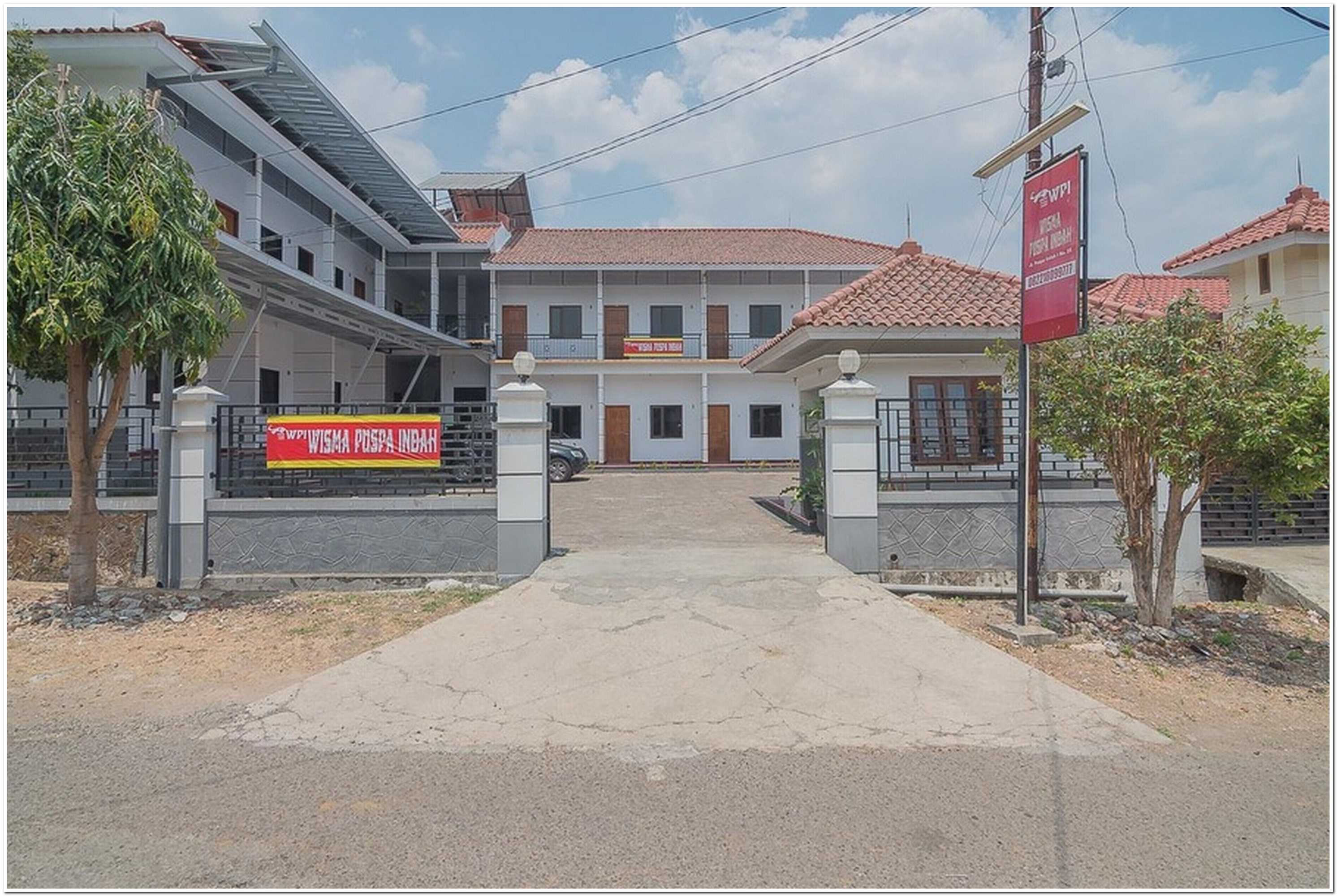 Gift card for Reddoorz Plus Near Rsud Majalengka