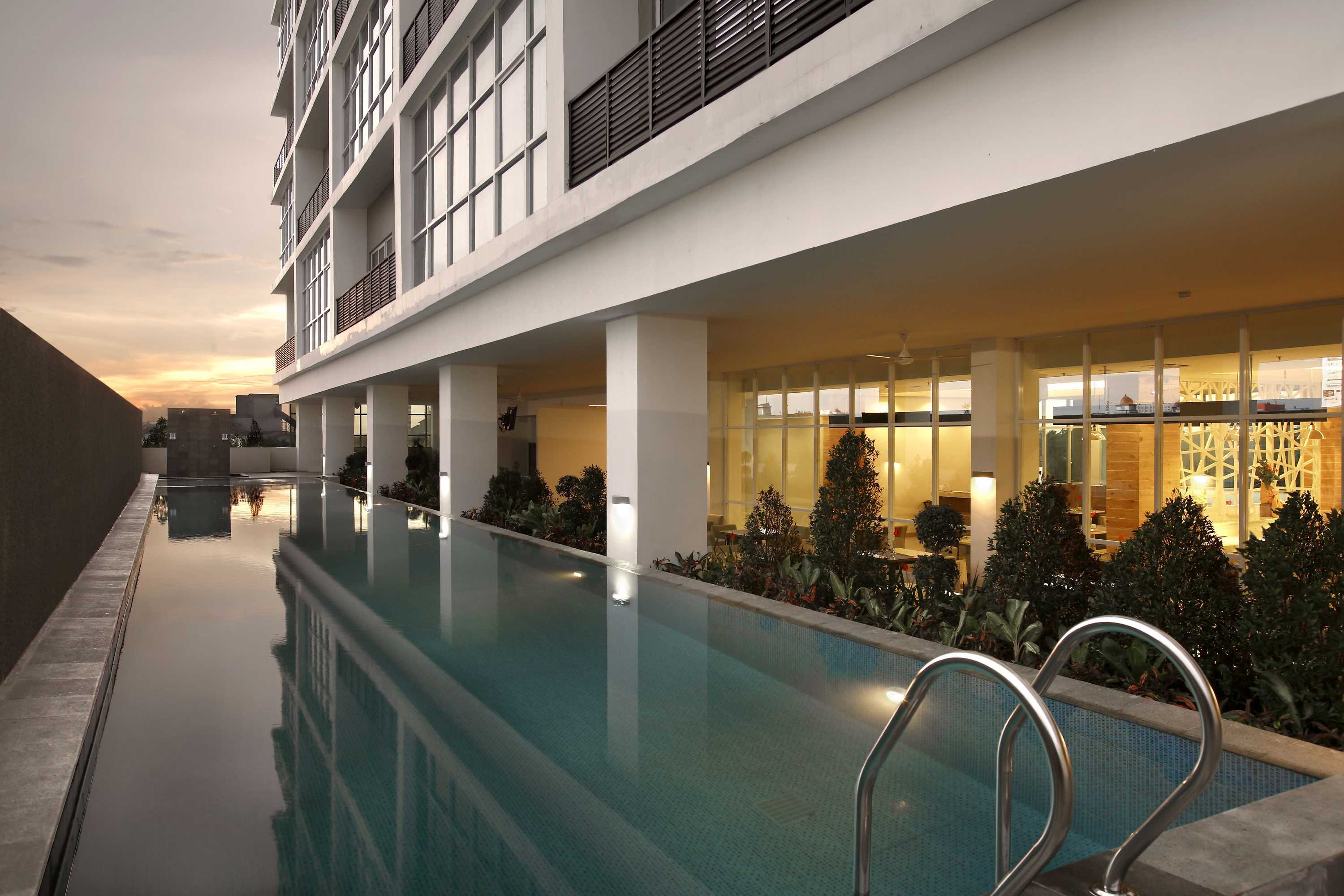 Gift card for Hotel Santika Cikarang Gift card for Hotel Santika Cikarang