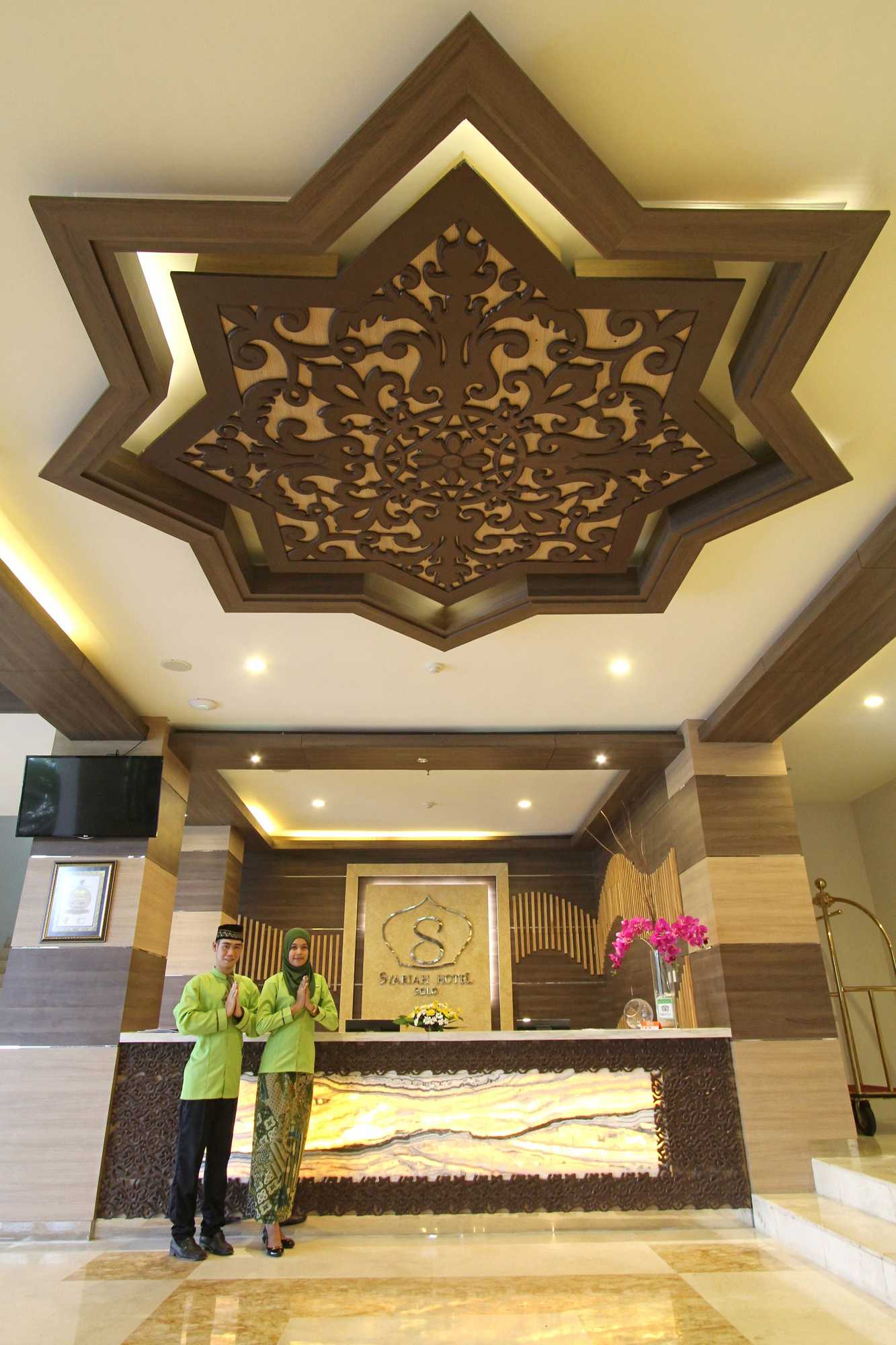 Gift card for Lorin Syariah Hotel Solo Gift card for Lorin Syariah Hotel Solo