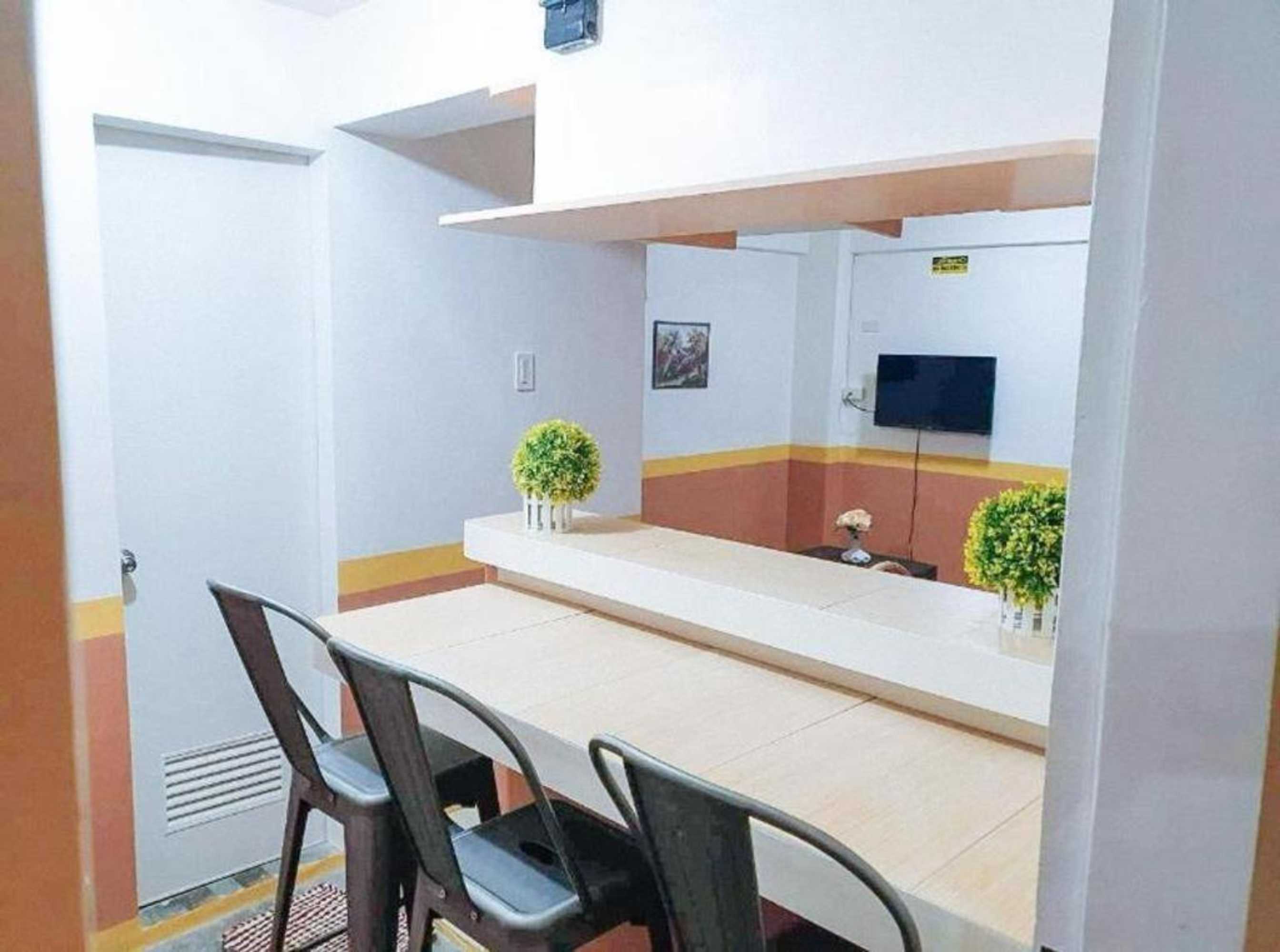 Gift card for Reddoorz Near Sgm Condotel Villa Beach Iloilo