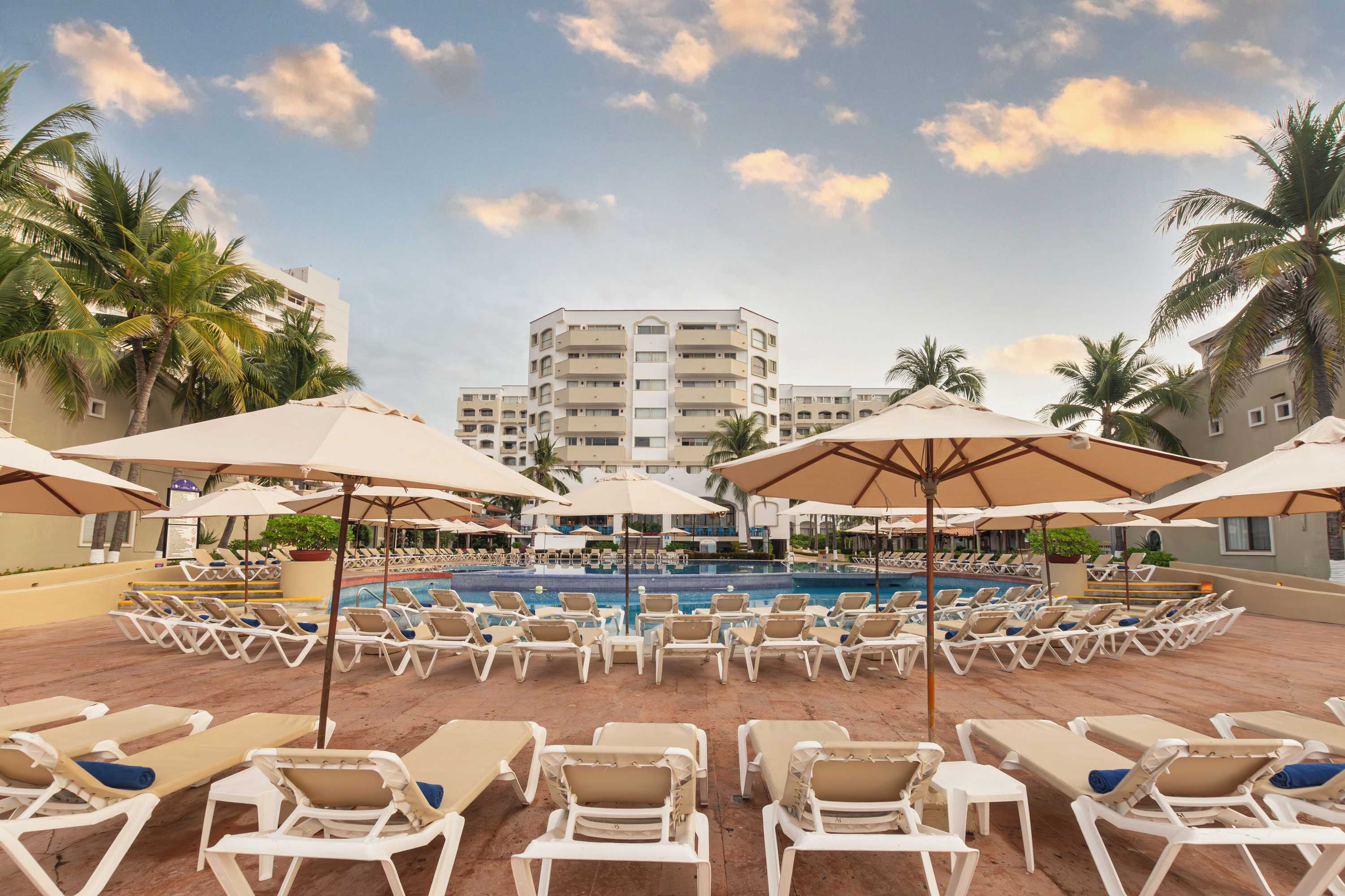 Gift card for Tesoro Ixtapa Beach Resort Gift card for Tesoro Ixtapa Beach Resort