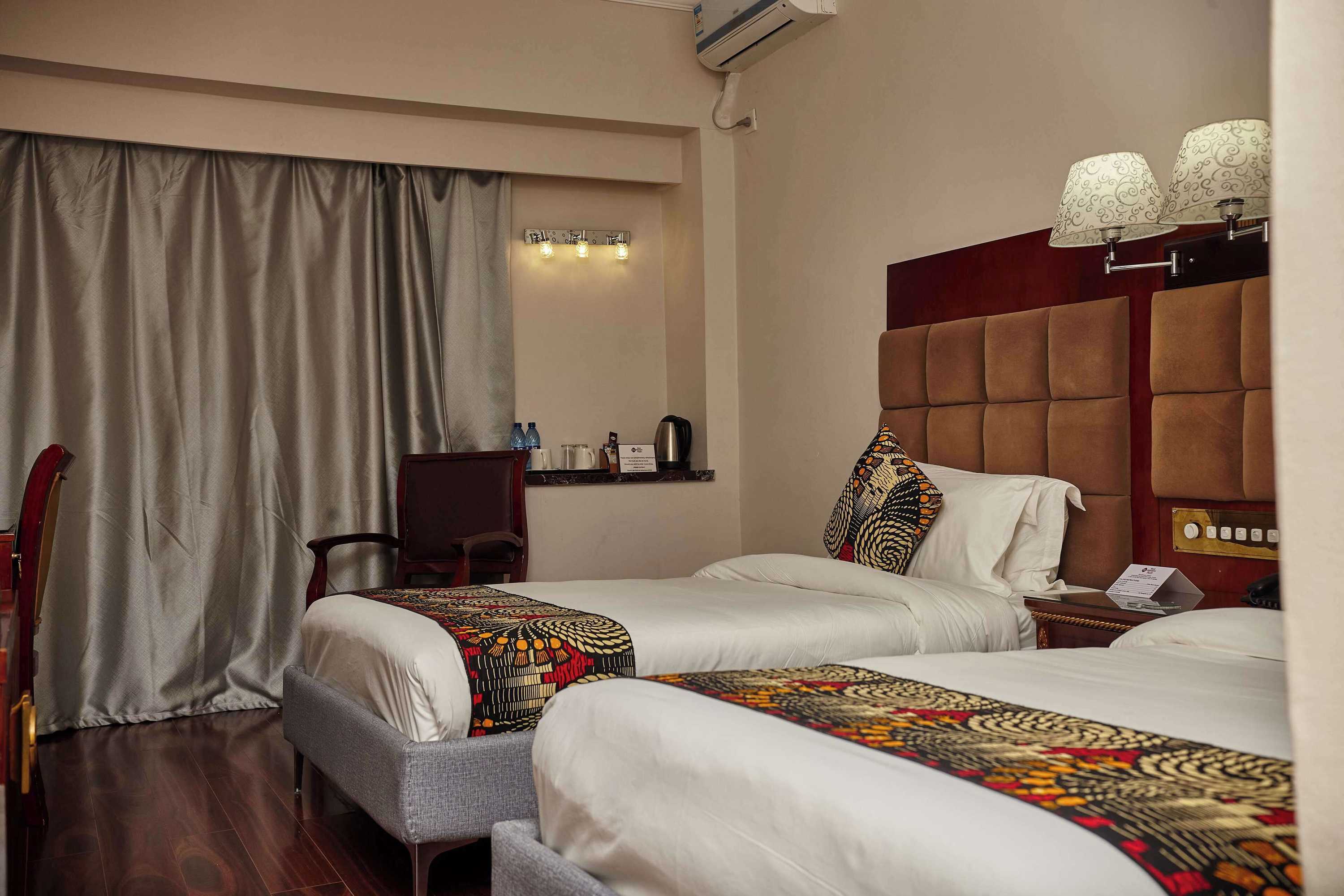 Gift card for Best Western Plus Paramount Hotel Gift card for Best Western Plus Paramount Hotel