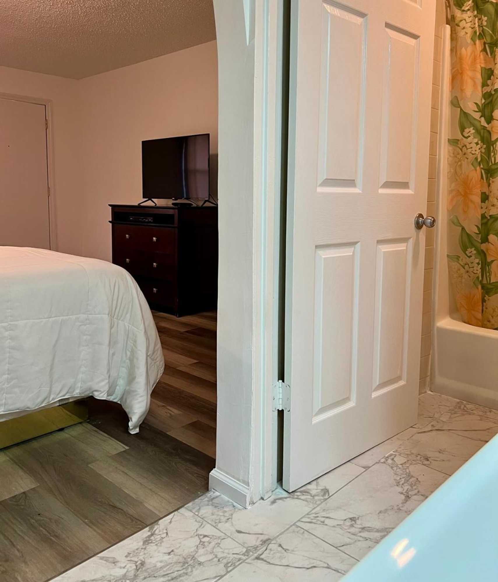 Gift card for Royal Inn - Neptune